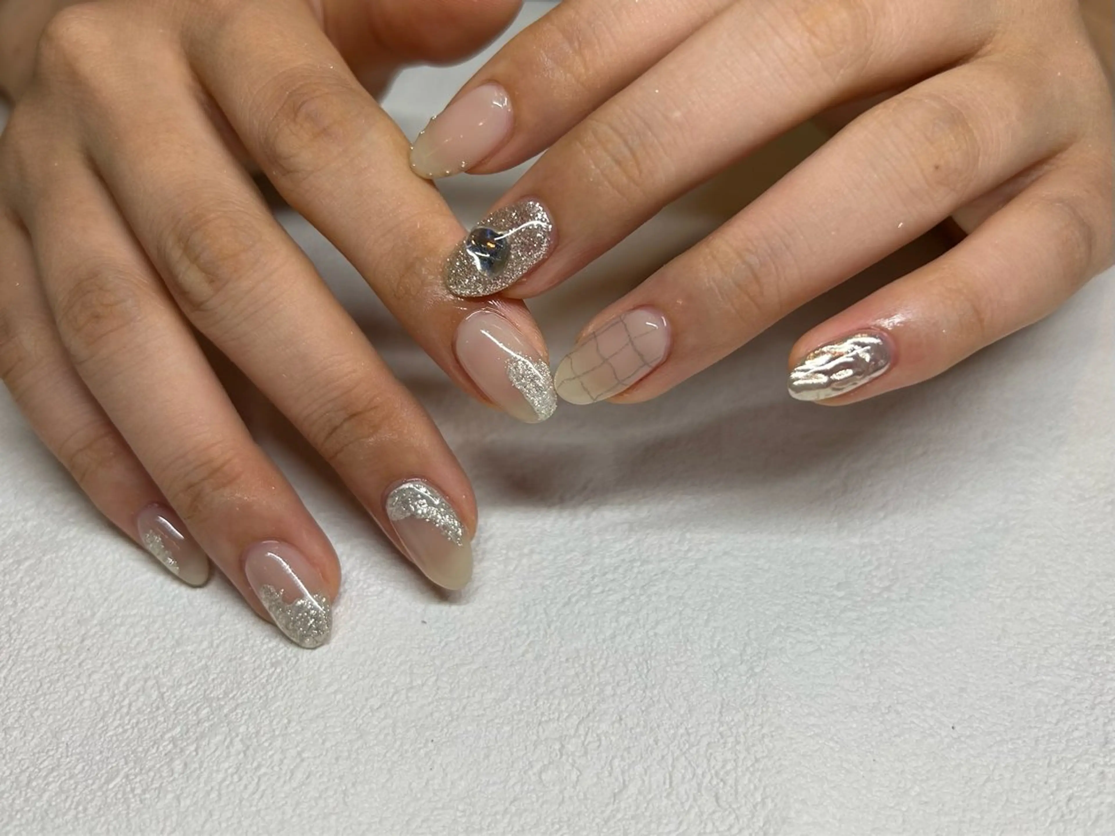 ネイル ニュアンスネイル シンプルネイル mark by 7 LOOKS yukaのネイルデザイン