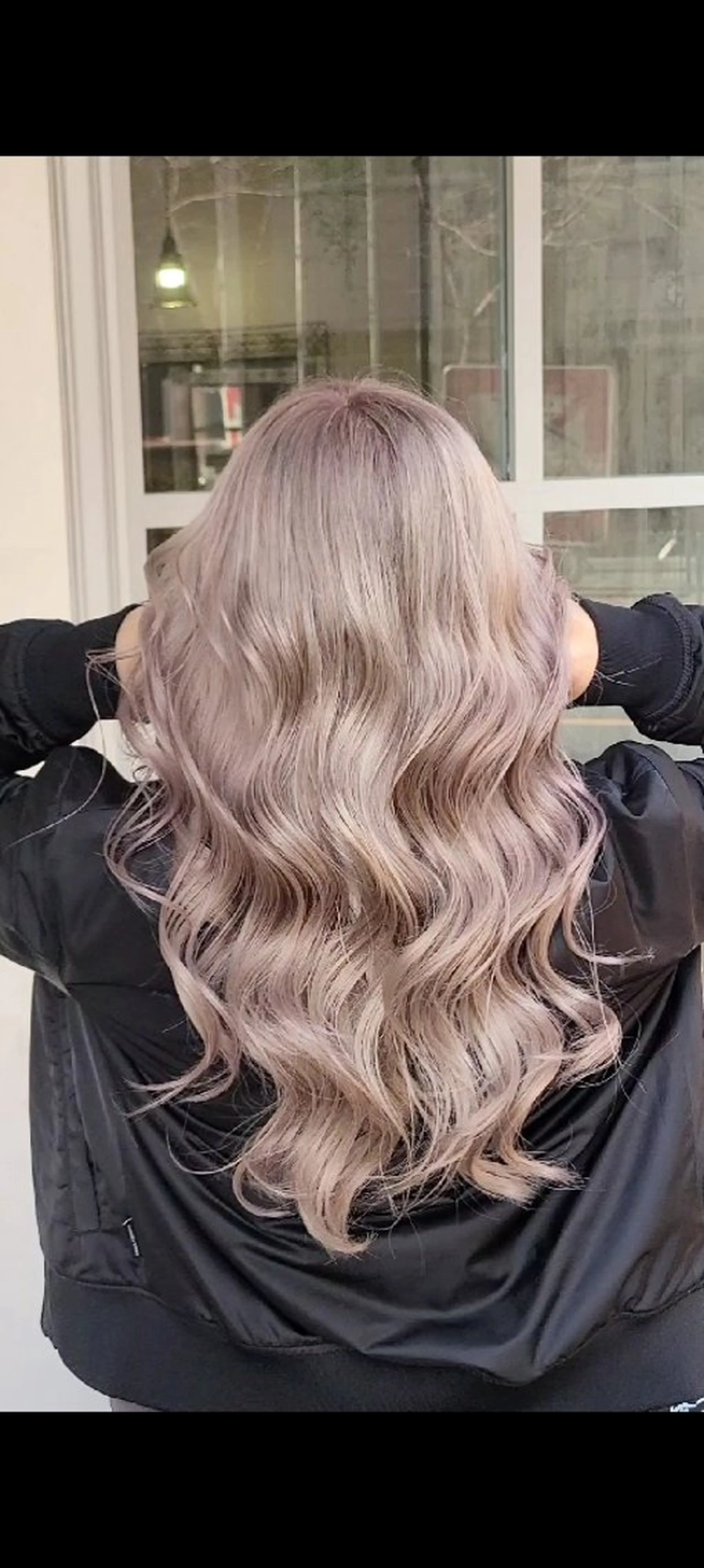 ロング ハイライト レイヤーカット ヘアカラー cherie所属・バレイヤージュ/ ハイライト/大内格のヘアスタイル