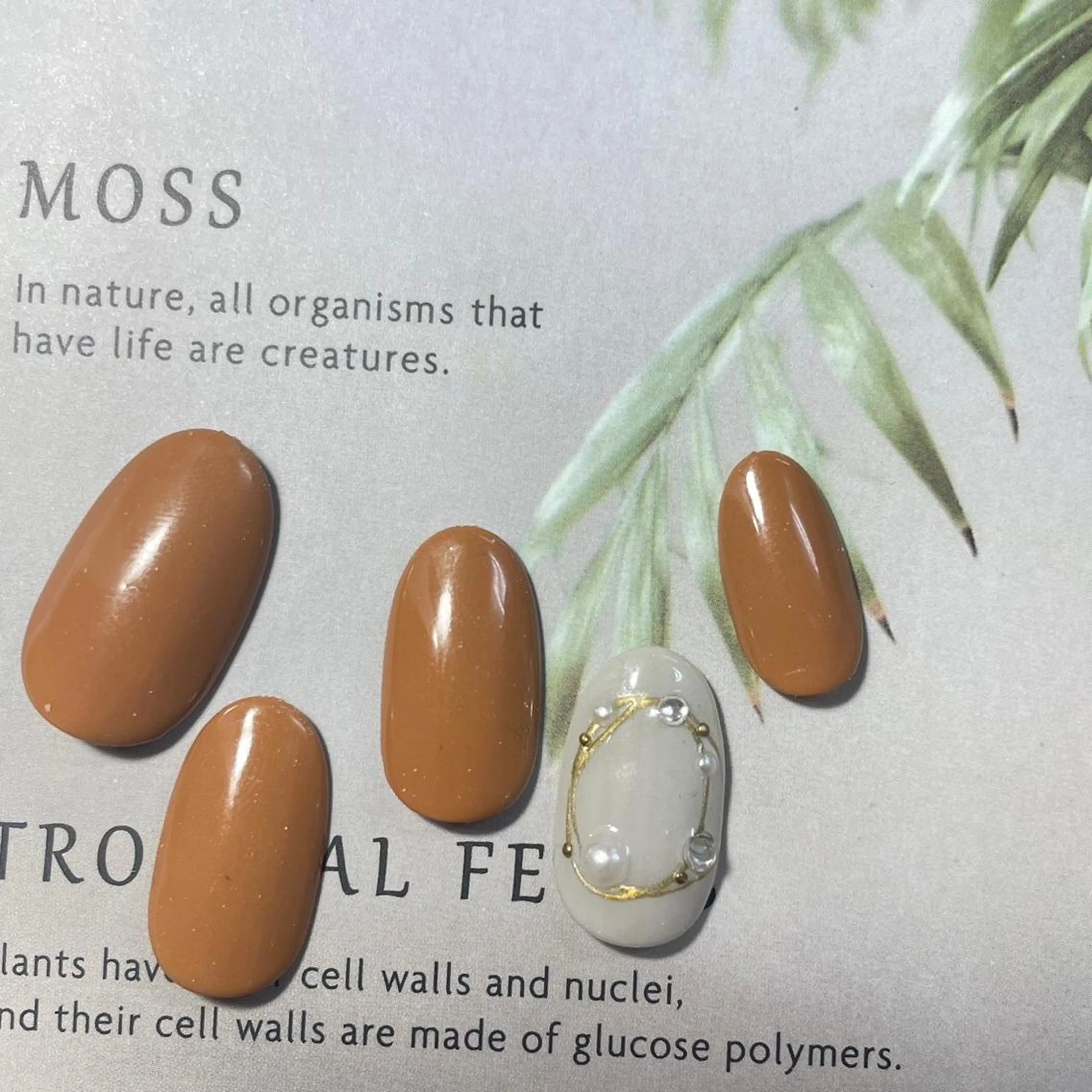 ネイル Trinity ネイリストスタッフのネイルデザイン