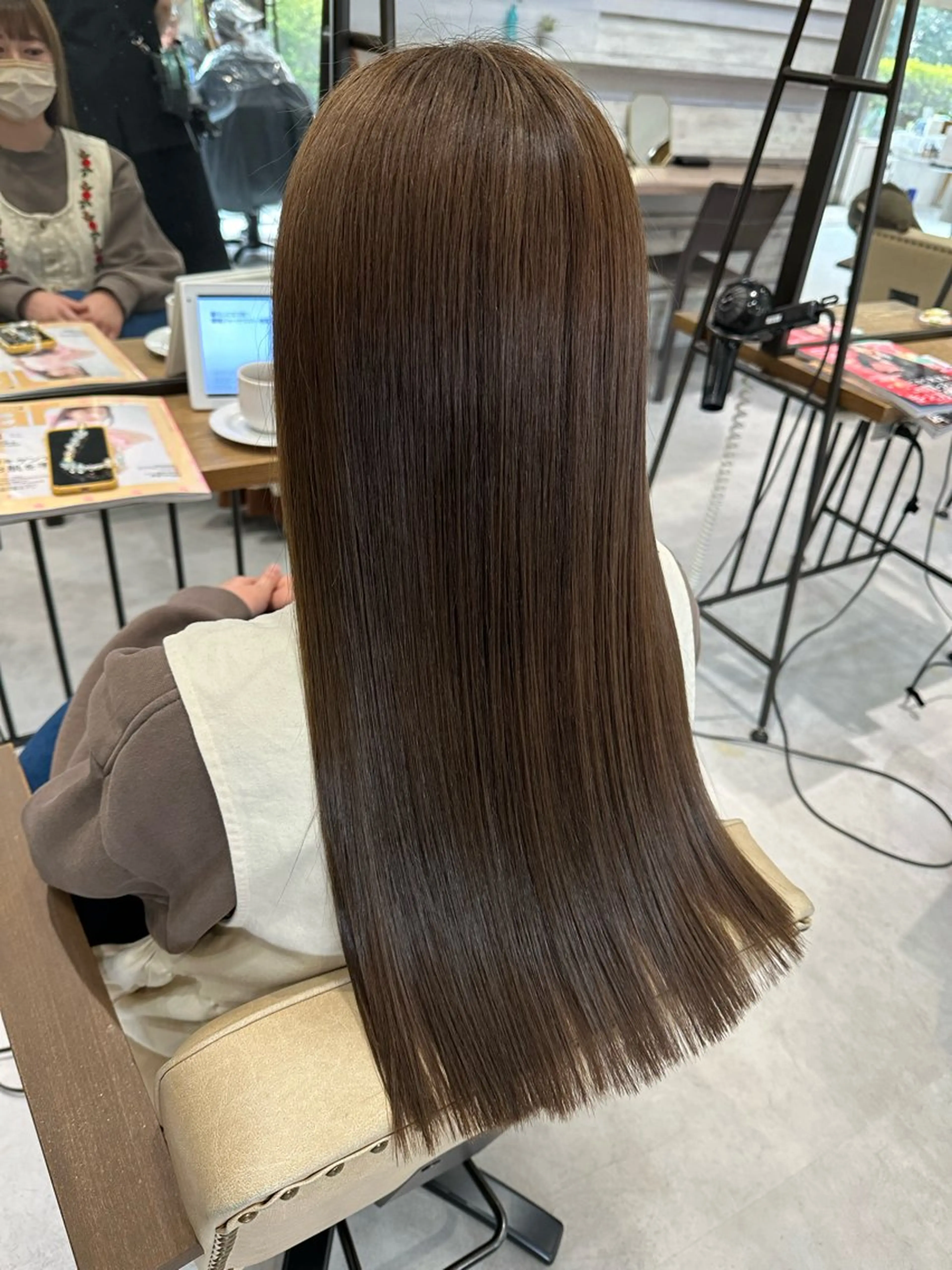 ロング カラー ヘアカラー トリートメント 髪質改善AUSTIN登戸所属・野村 一花 / 暖色 カラー / Wカラーのヘアスタイル