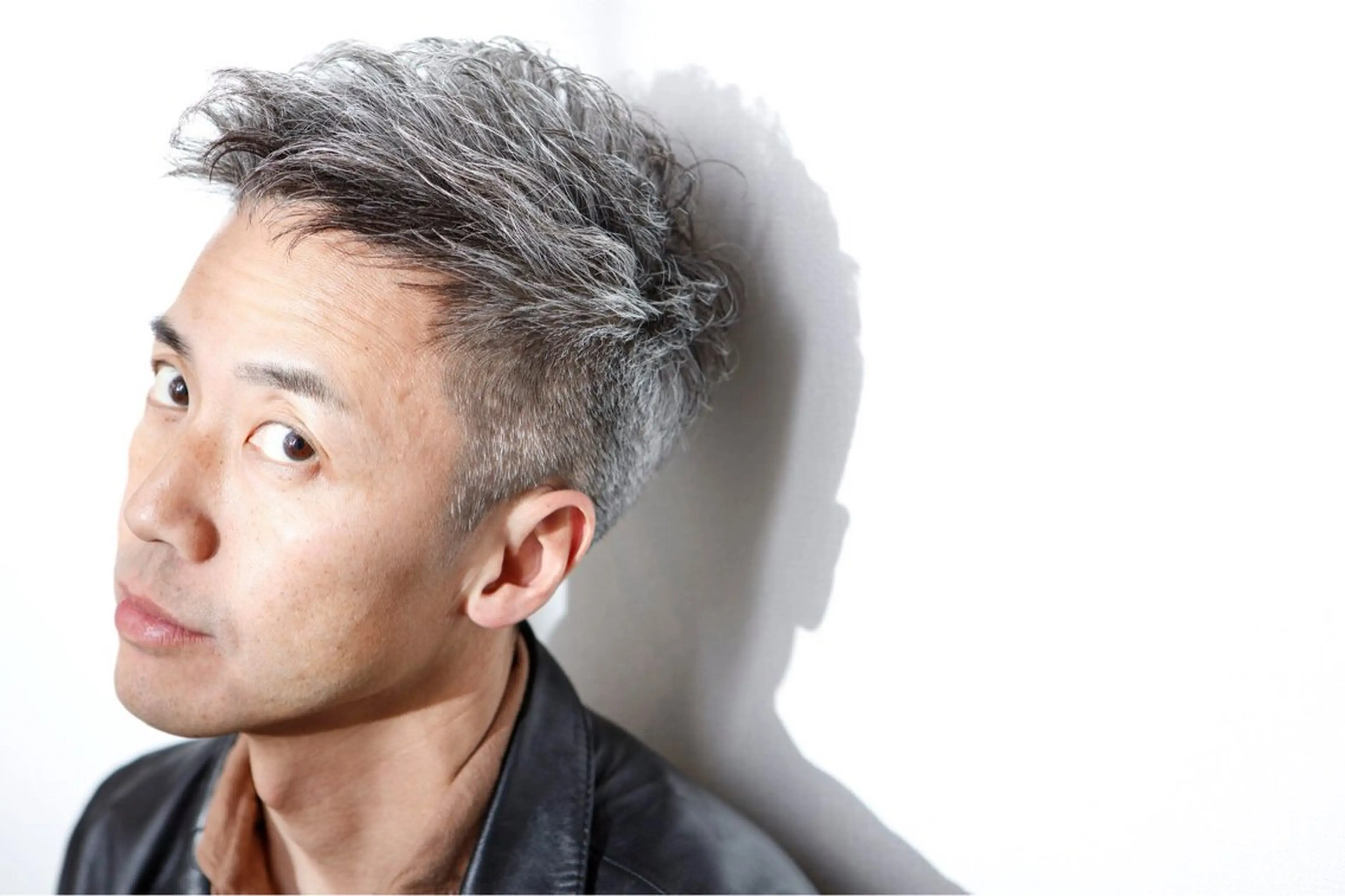 カラー ナカヤマ タケシのヘアスタイル