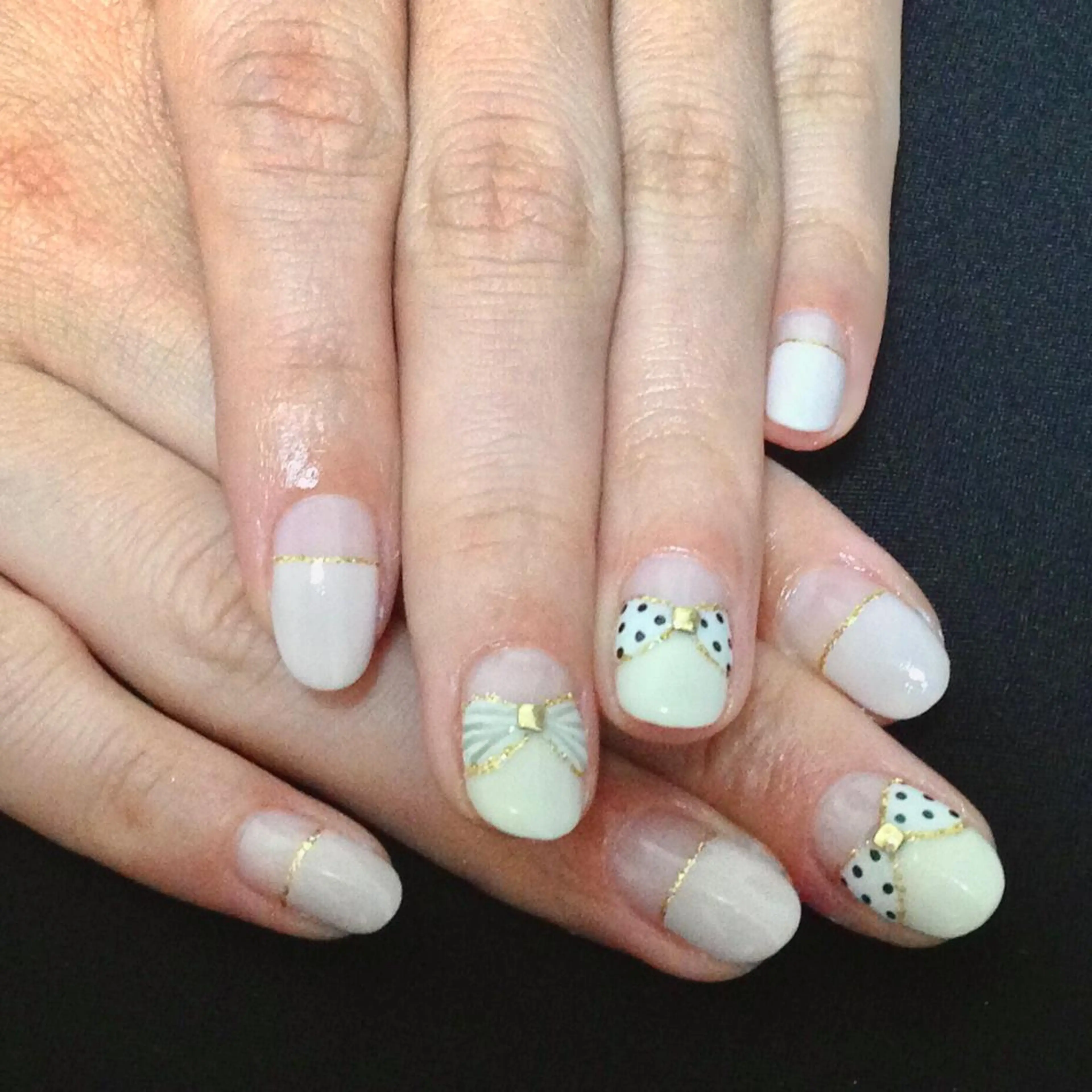 ネイル フレンチネイル オフィスネイル リボン シンプルネイル ステラ marikominoのネイルデザイン