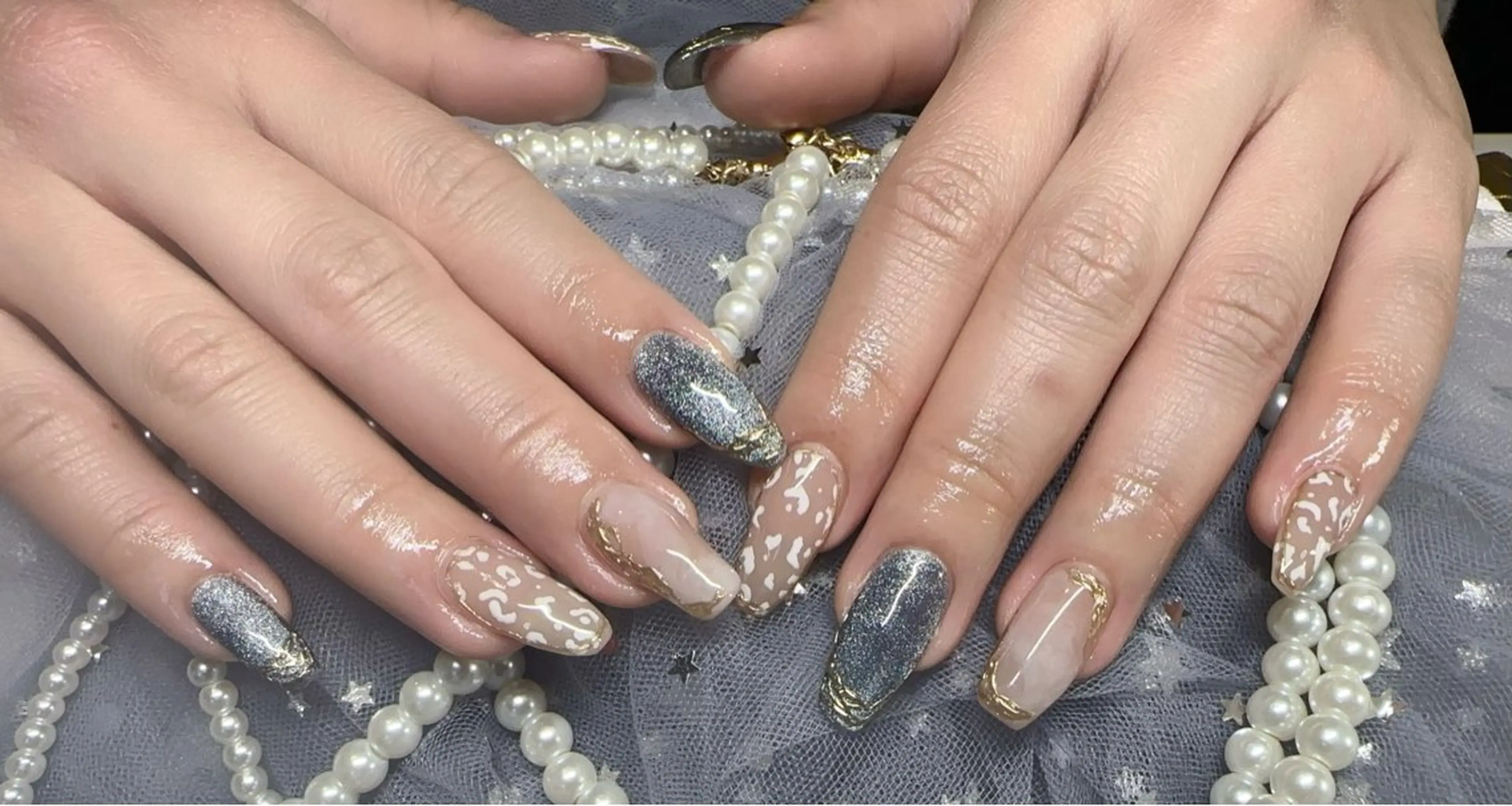 ネイル キラキラネイル マグネットネイル ミラーネイル 持ち込み ハンドネイル Nail Salon J.Cのネイルデザイン