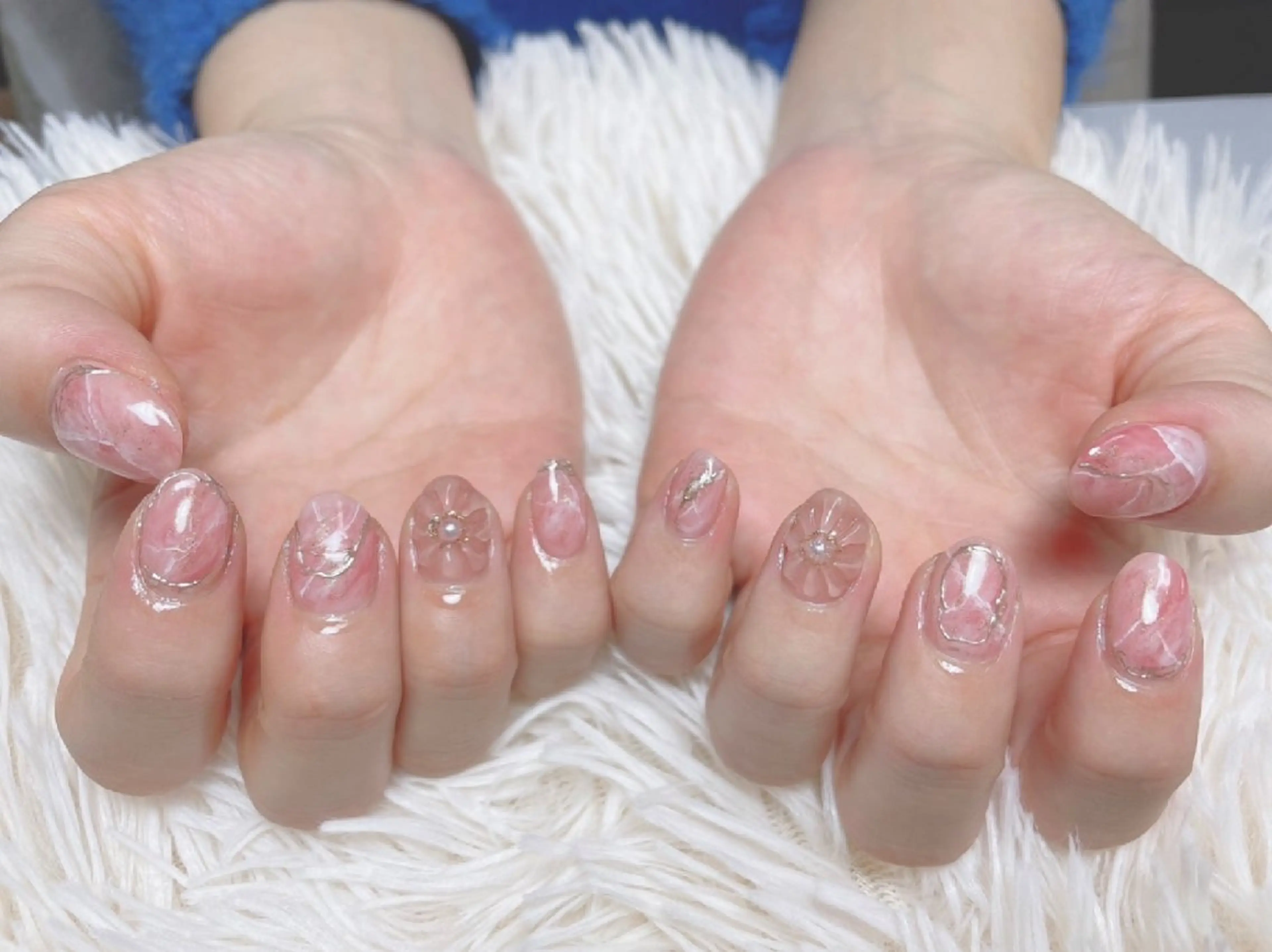 ネイル Nailsalon Blueのネイルデザイン