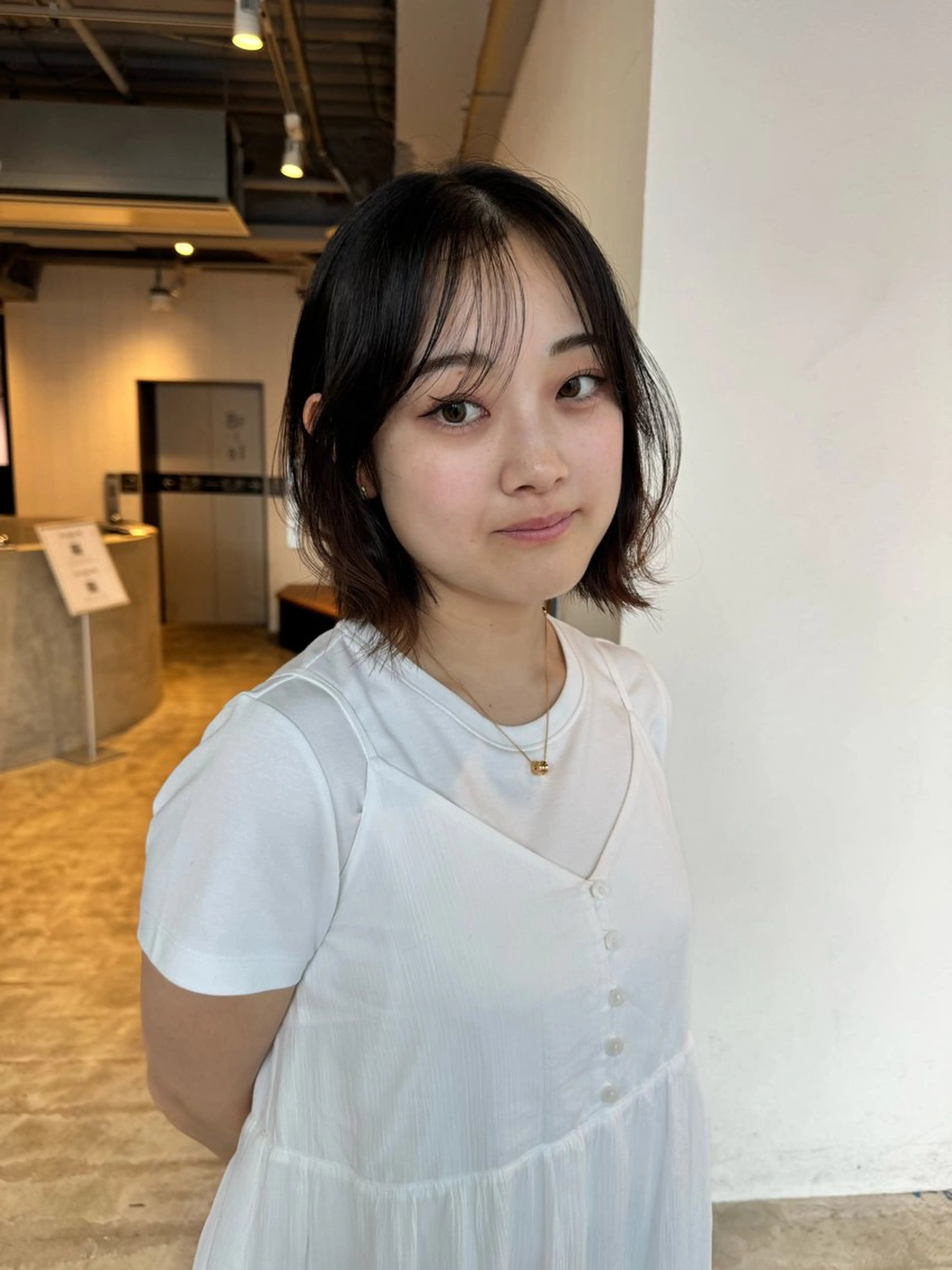 ミディアム 派手髪デザイン なかむらるか🐬💞のヘアスタイル