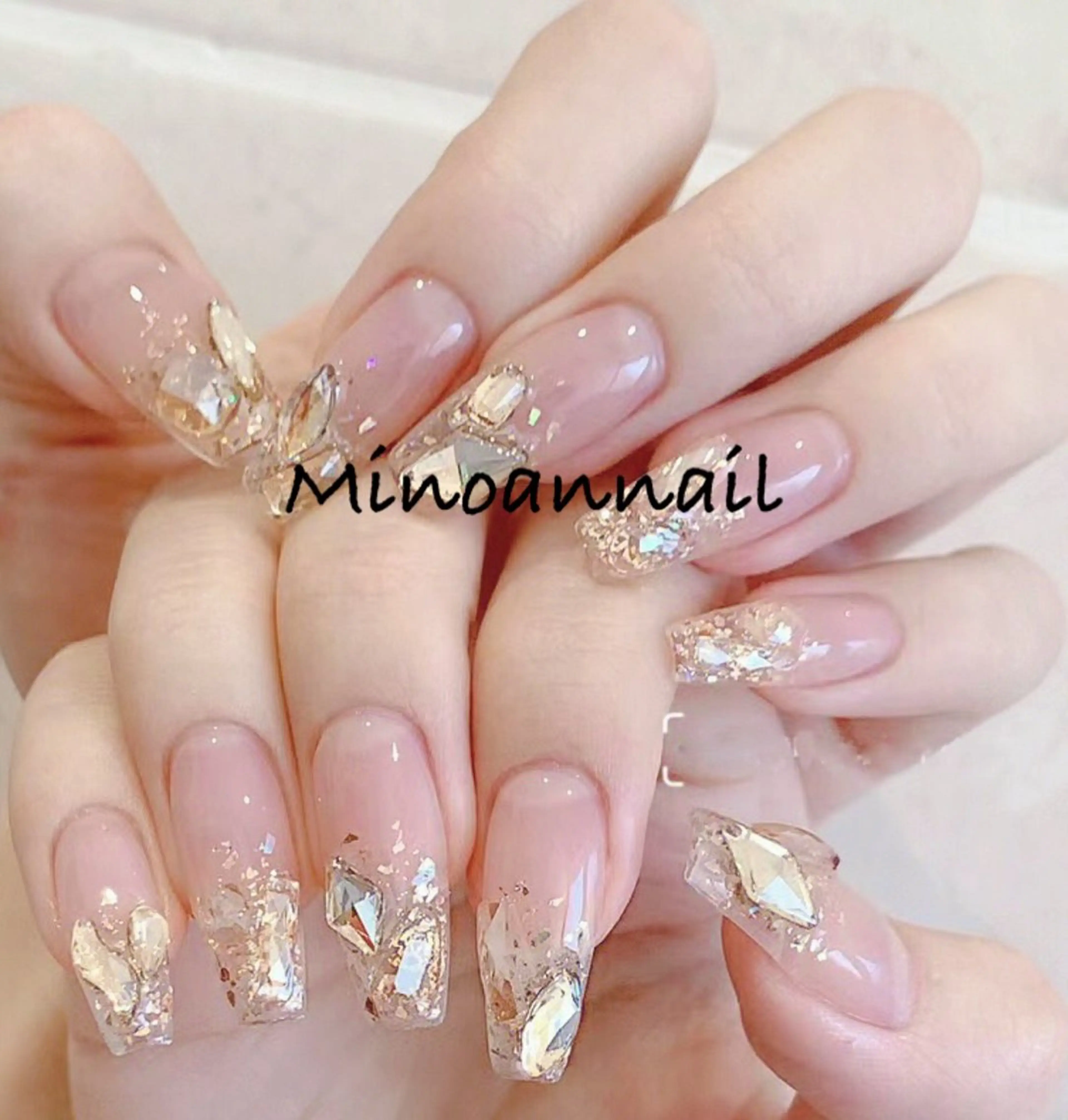 ネイル minoannail Yのネイルデザイン