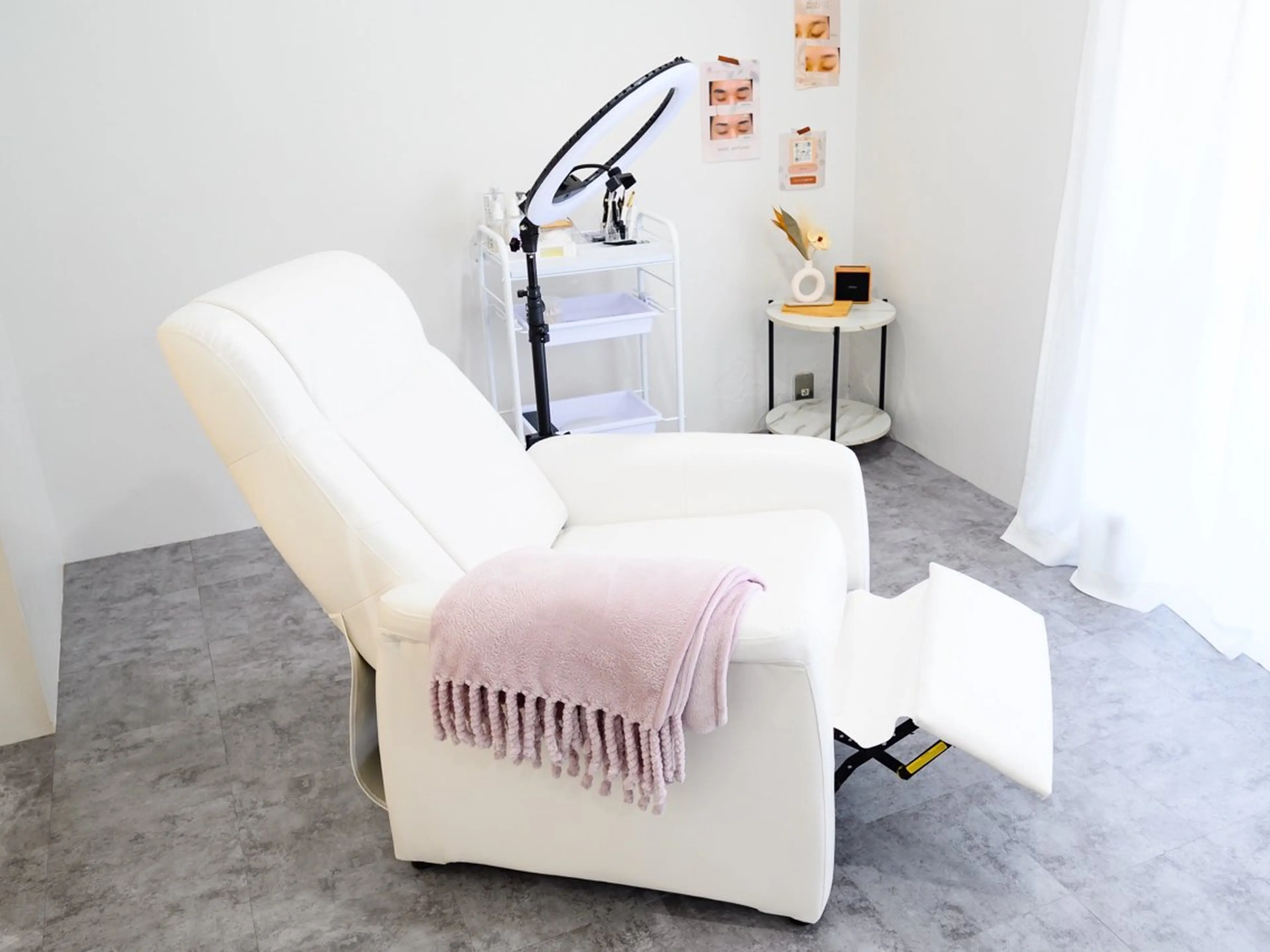 アイブロウ アイブロウサロンeyeroom大宮店所属・大宮駅西口 🫧Emikaの眉毛・アイブロウイメージ