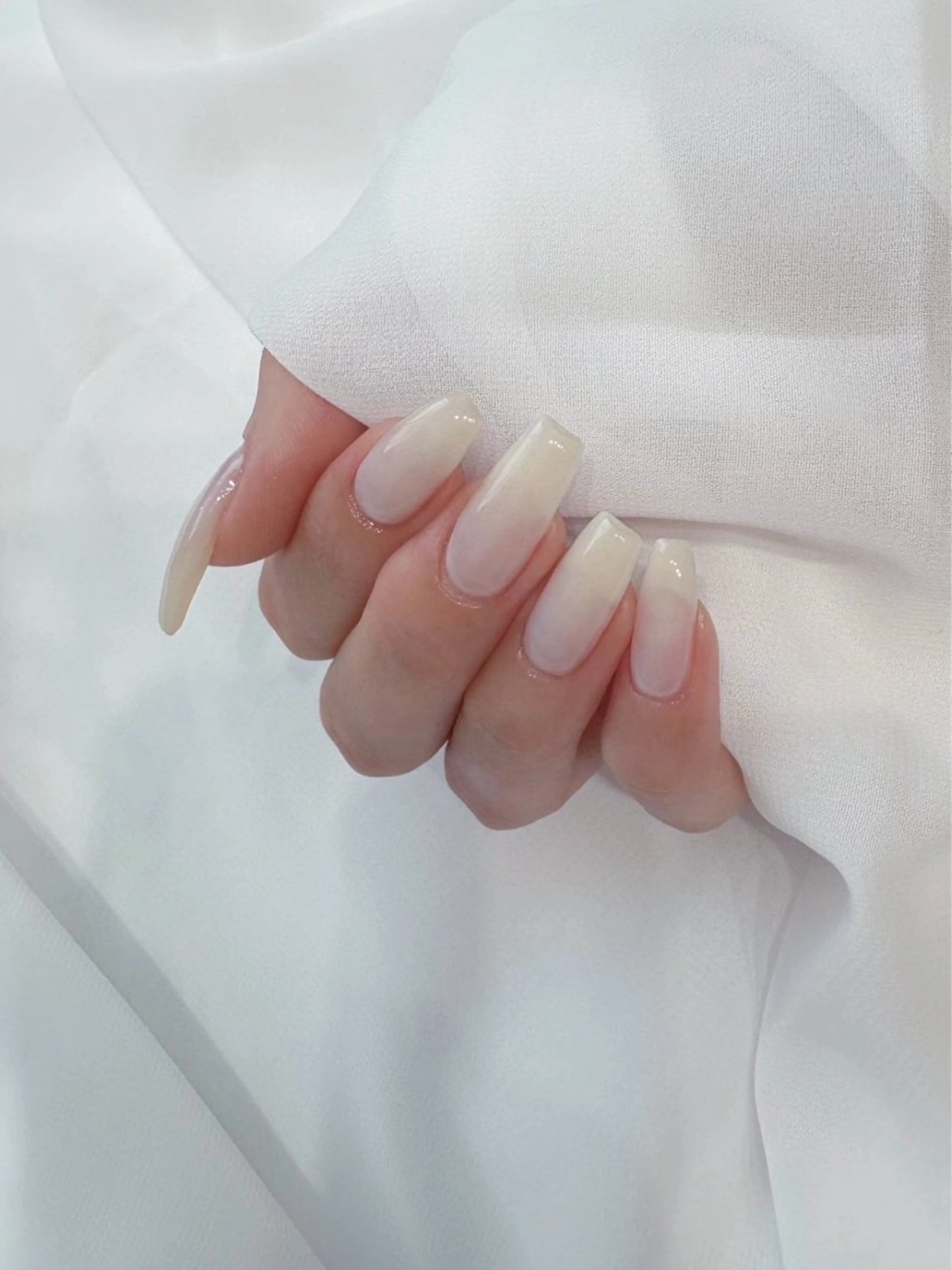 ネイル ワンカラーネイル Toujours nail所属・Toujours / nijinaのネイルデザイン