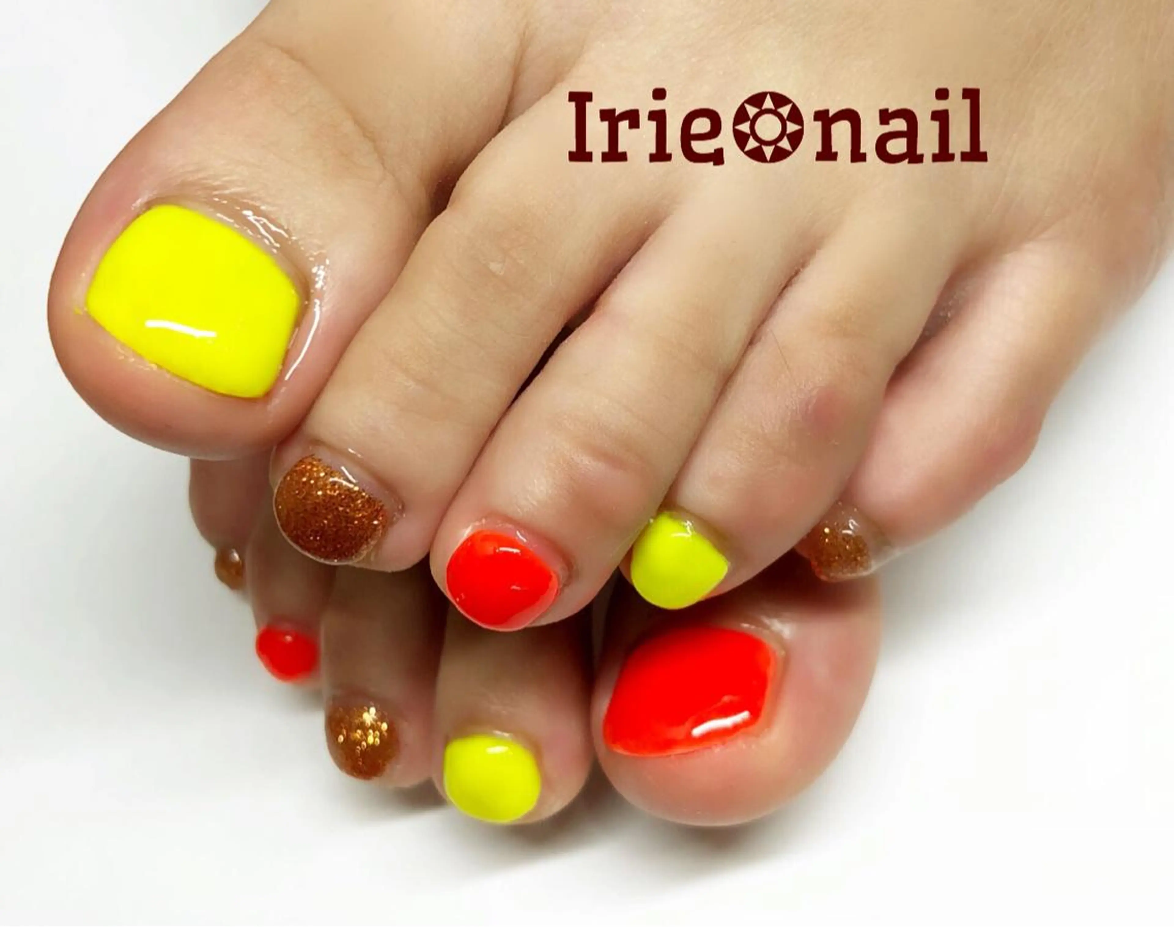 ネイル フットネイル シンプルネイル フットネイル Hair salon Irie所属・與儀 知佳のネイルデザイン