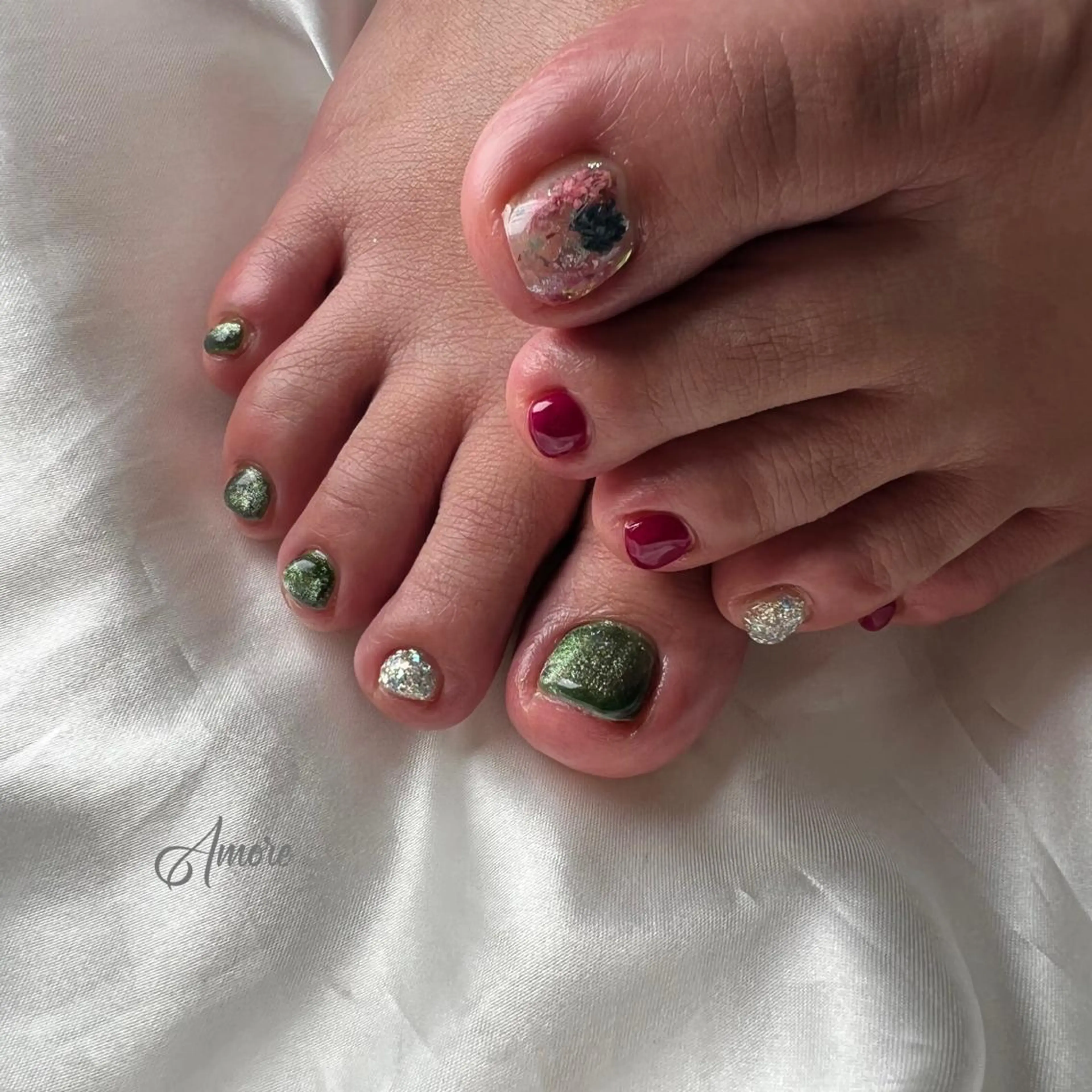 ネイル ジェルネイル 氷ネイル・うるうるネイル マグネットネイル ミラーネイル ニュアンスネイル You kyehwaのネイルデザイン