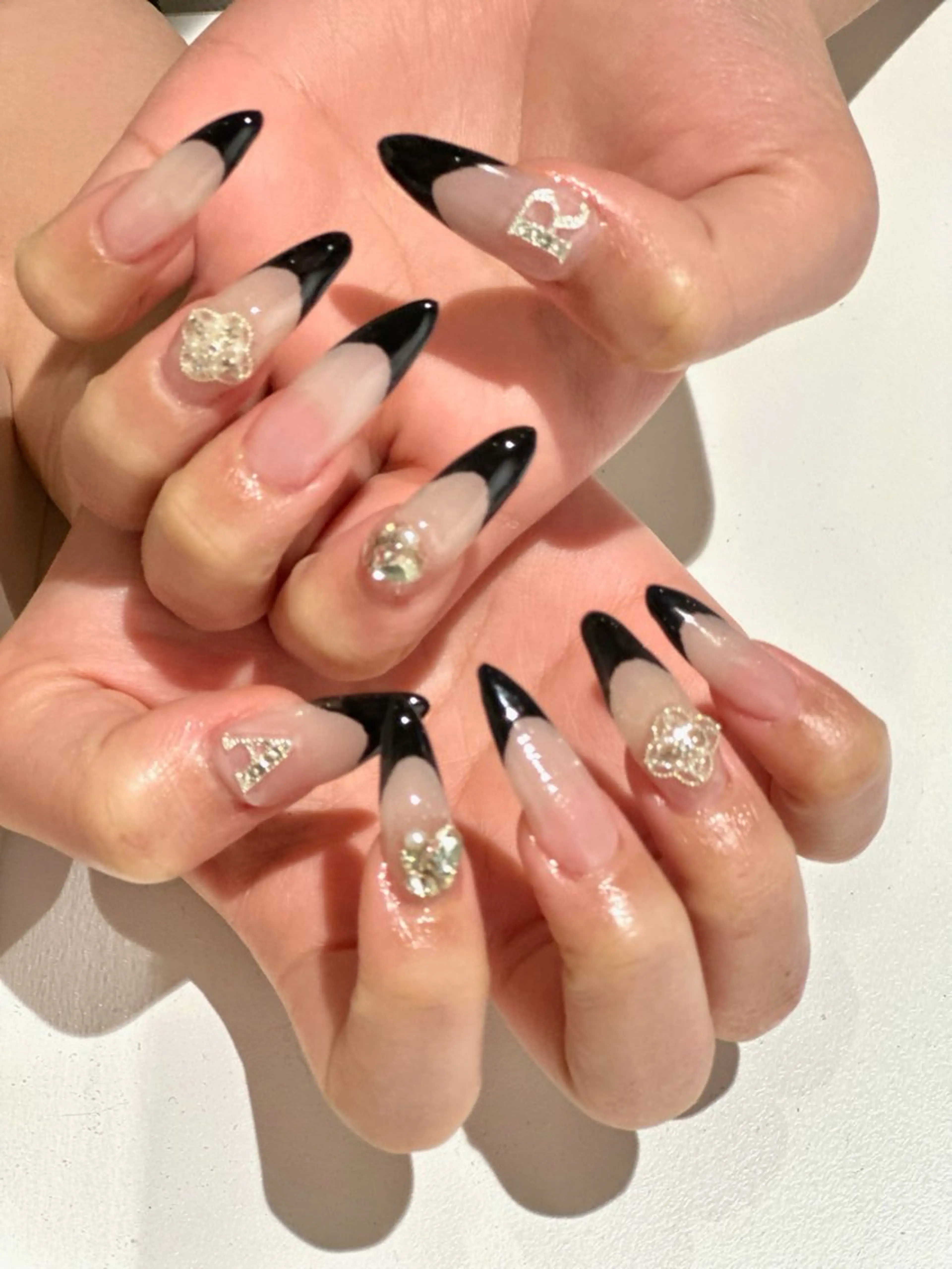 ネイル MIGHTY COLORのネイルデザイン