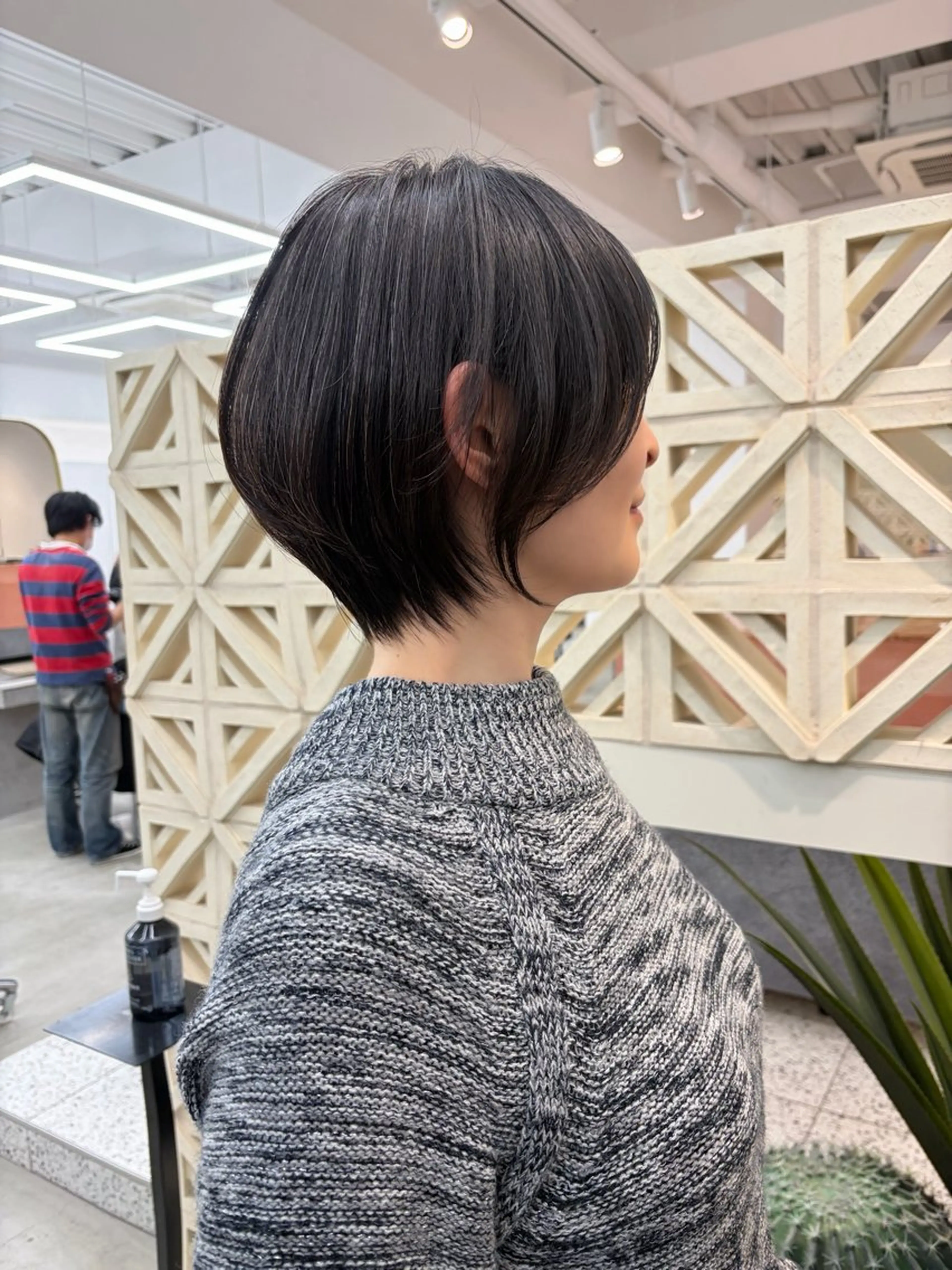 ショート くびれヘア カット トリートメント 伊藤 優里のヘアスタイル