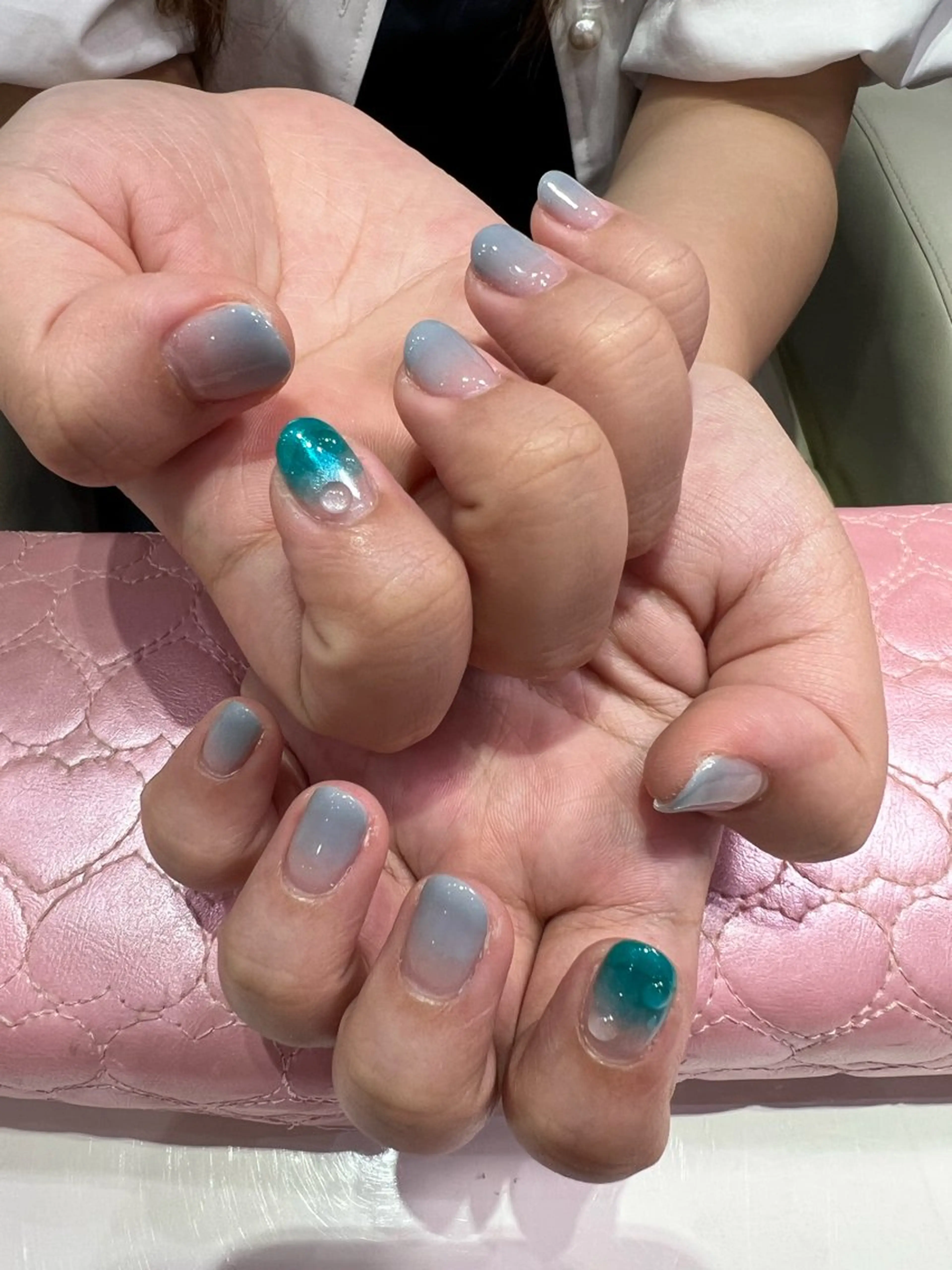 ネイル 佐藤 伶南のネイルデザイン