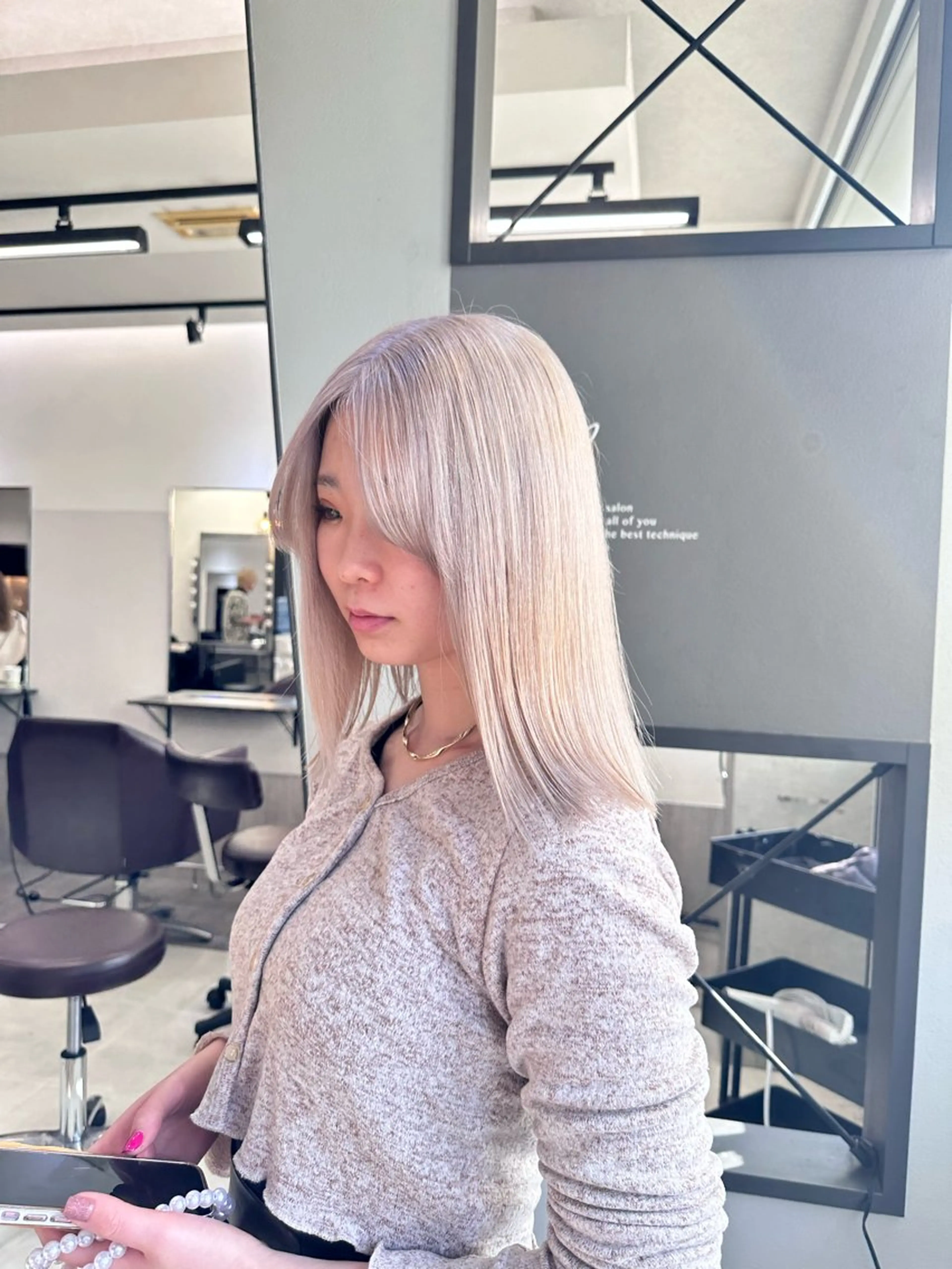 ミディアム カラー カット ヘアカラー トリートメント JILL/鶴岡 和幸/天神のヘアスタイル