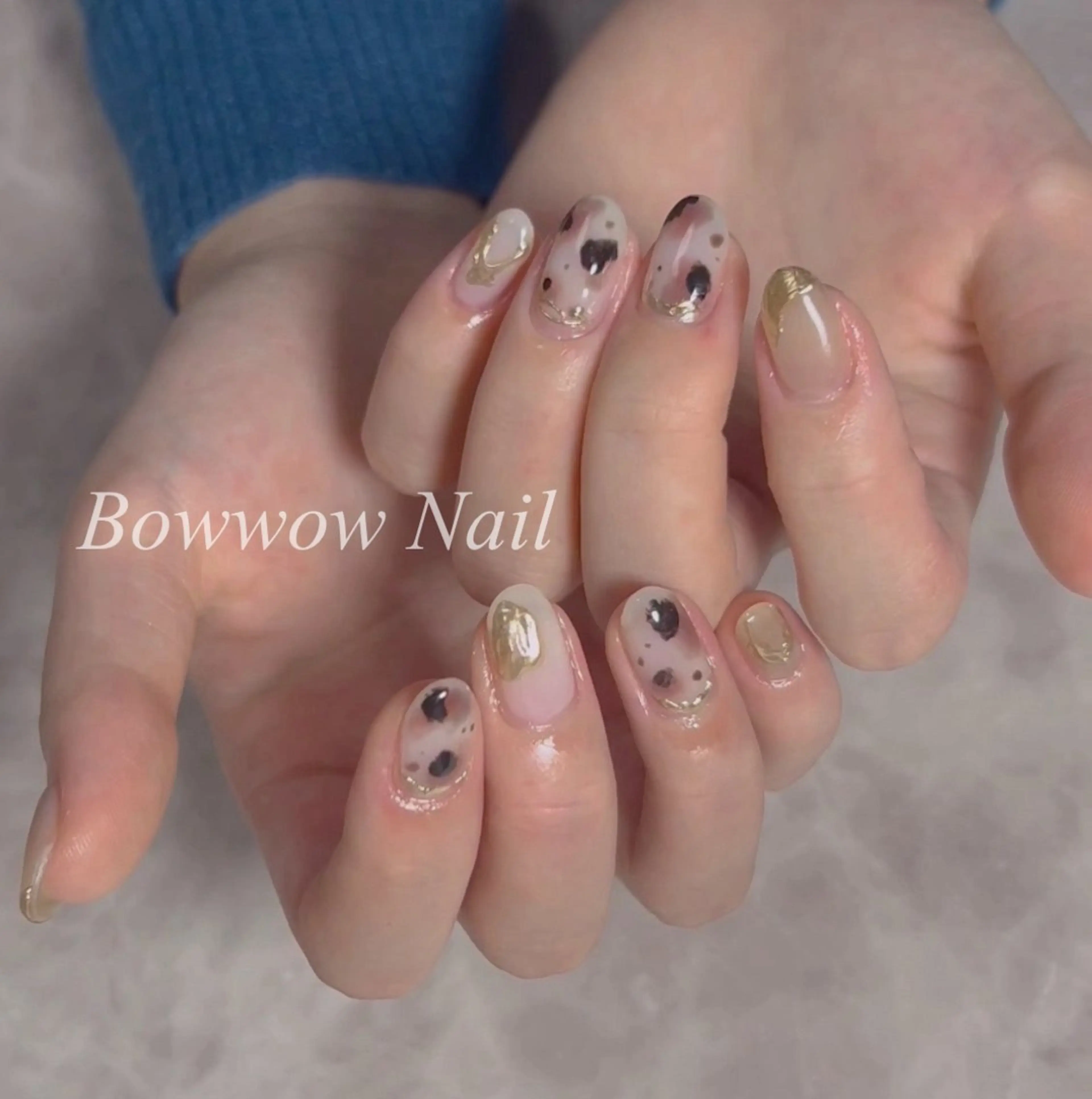 ネイル ミラーネイル ニュアンスネイル Bow wow Nail さや🧸のネイルデザイン