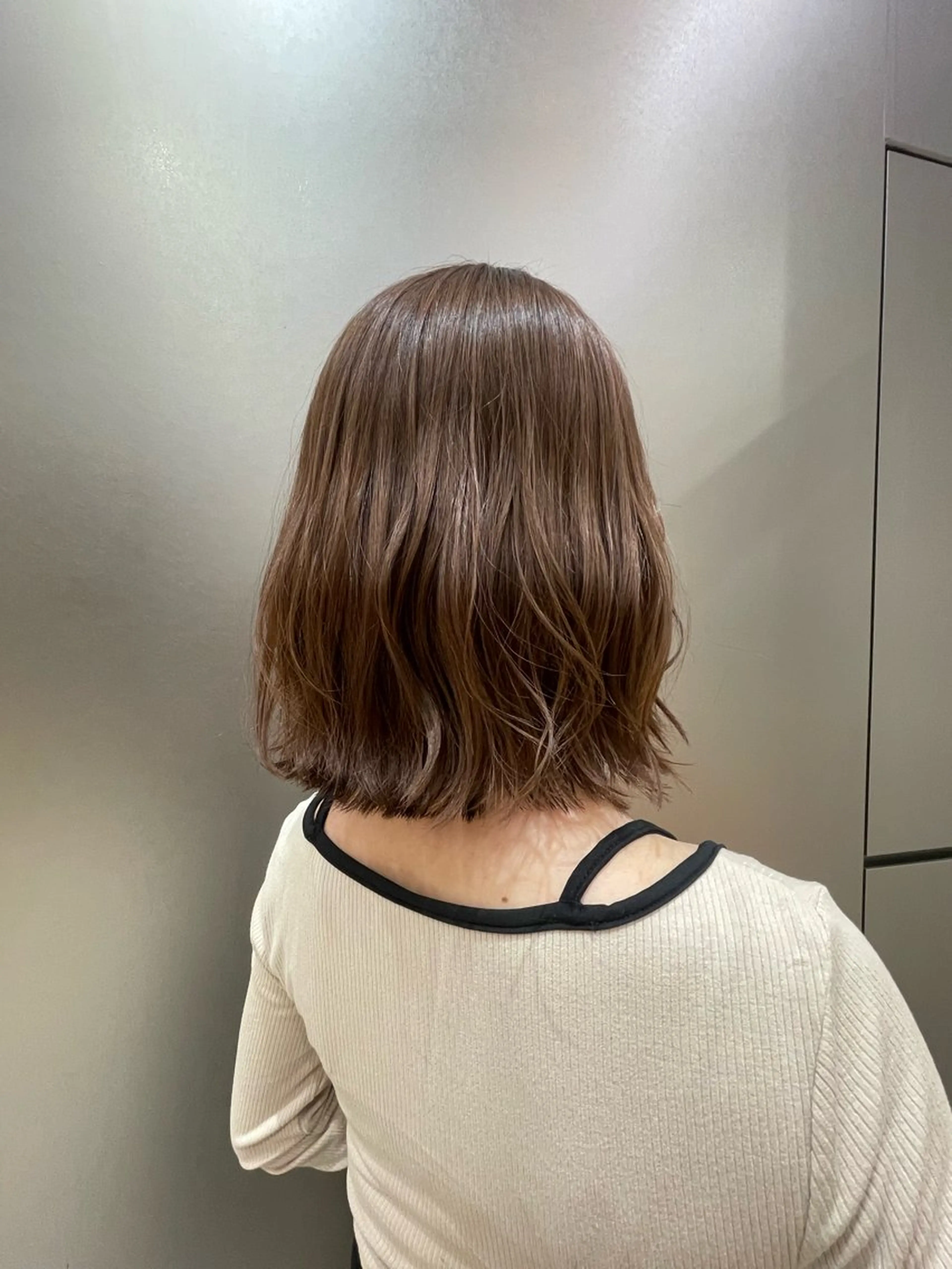 ショート ボブ 外ハネヘア OASIS AVEDA 立川所属・ボブ/ショート/ ゆづきのヘアスタイル