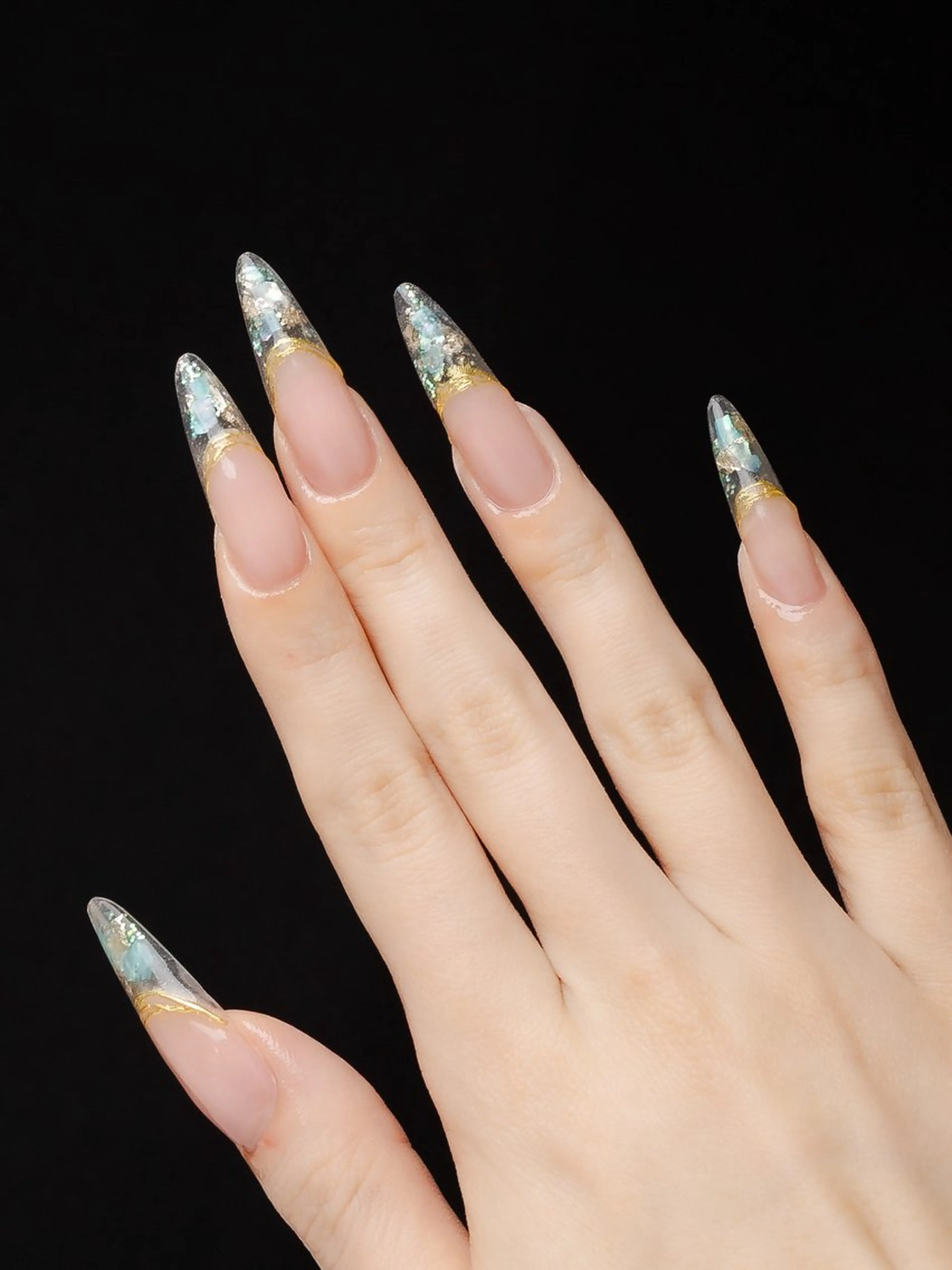 ネイル Nail Studio NEW MOON所属・NEWMOON maki_恵比寿のネイルデザイン