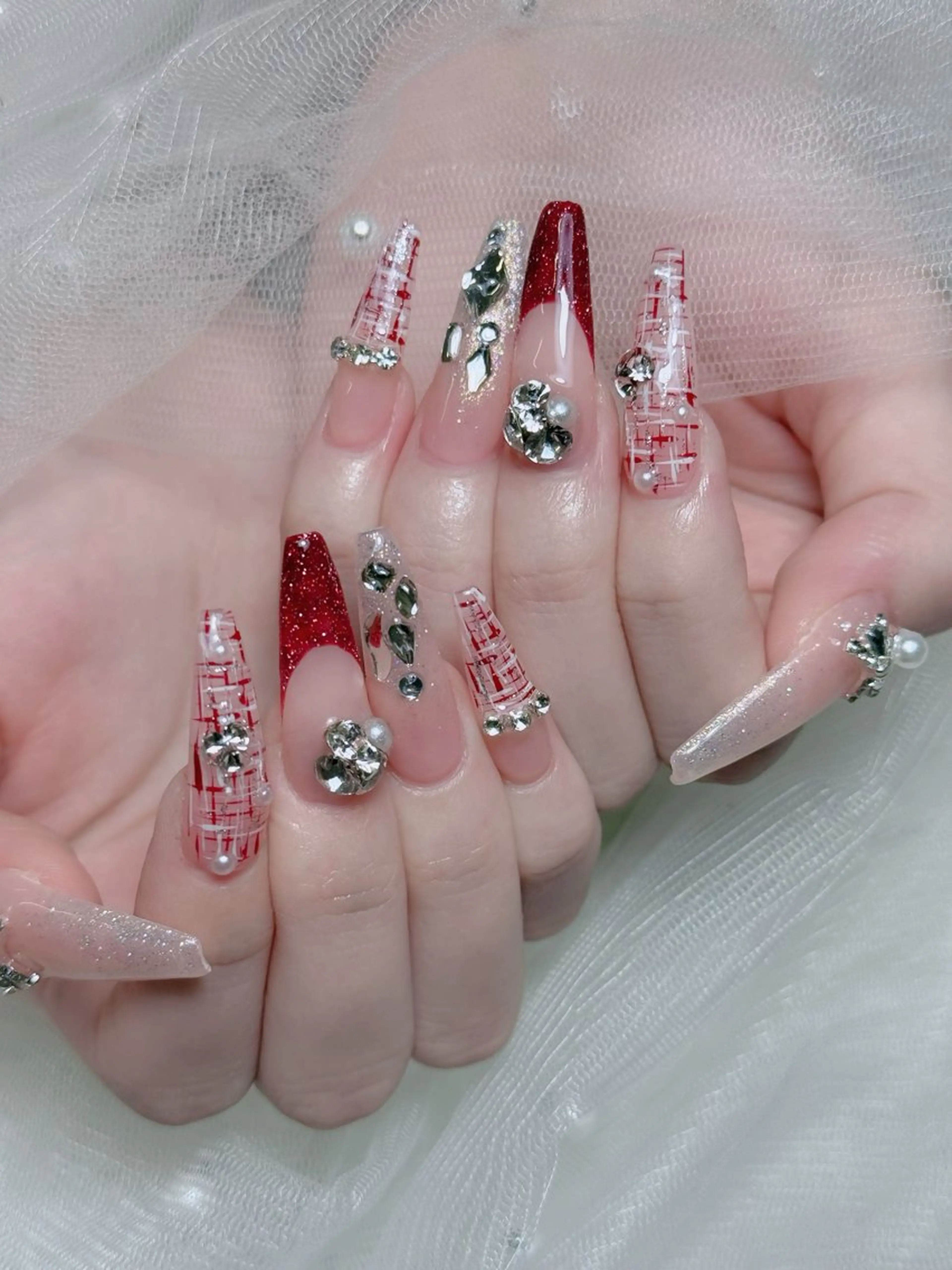 ネイル オーロラネイル チークネイル フットネイル フレンチネイル 韓国ネイル ハンドネイル Lumi Nailのネイルデザイン