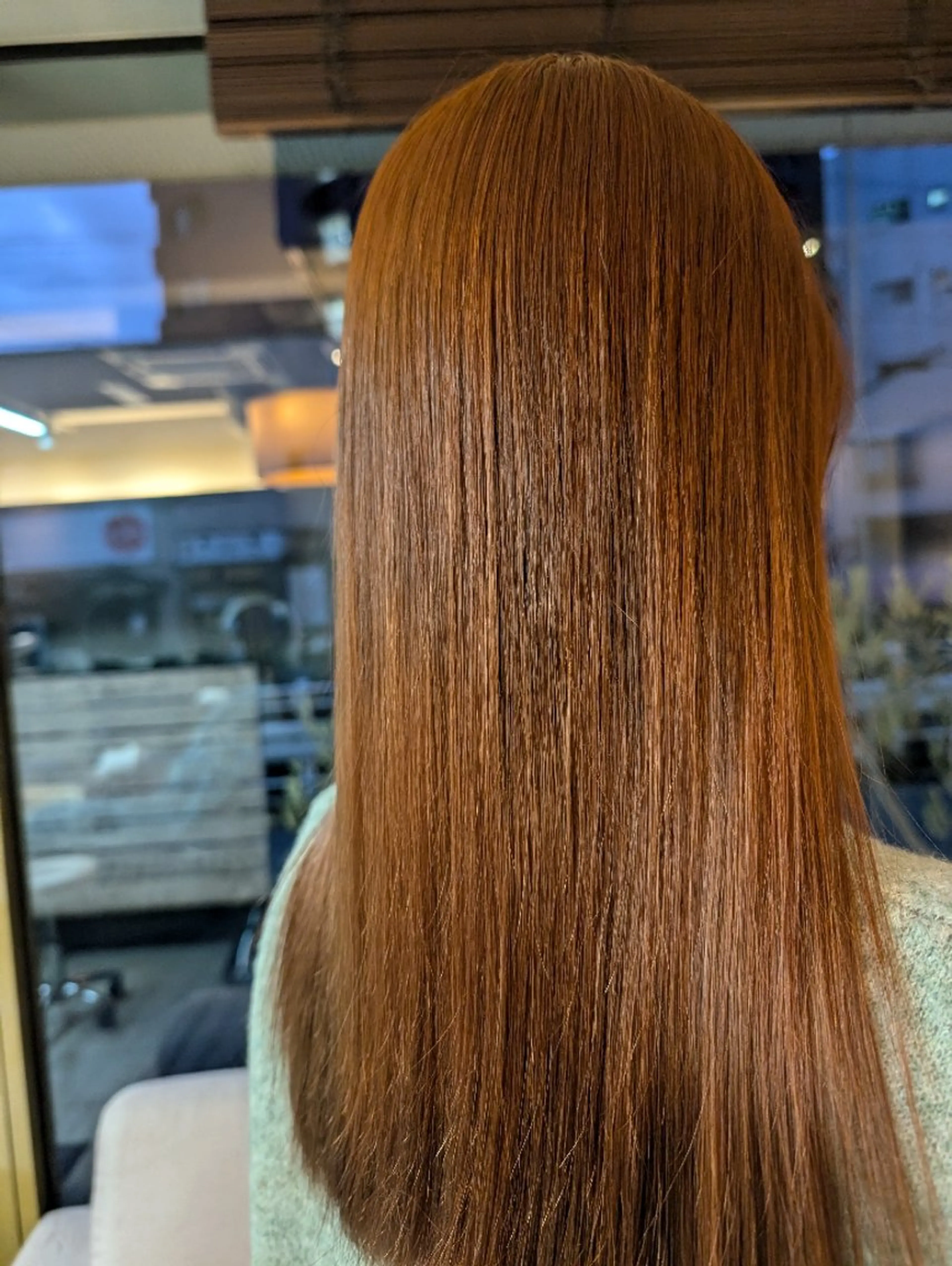 セミロング seul 美容室のヘアスタイル