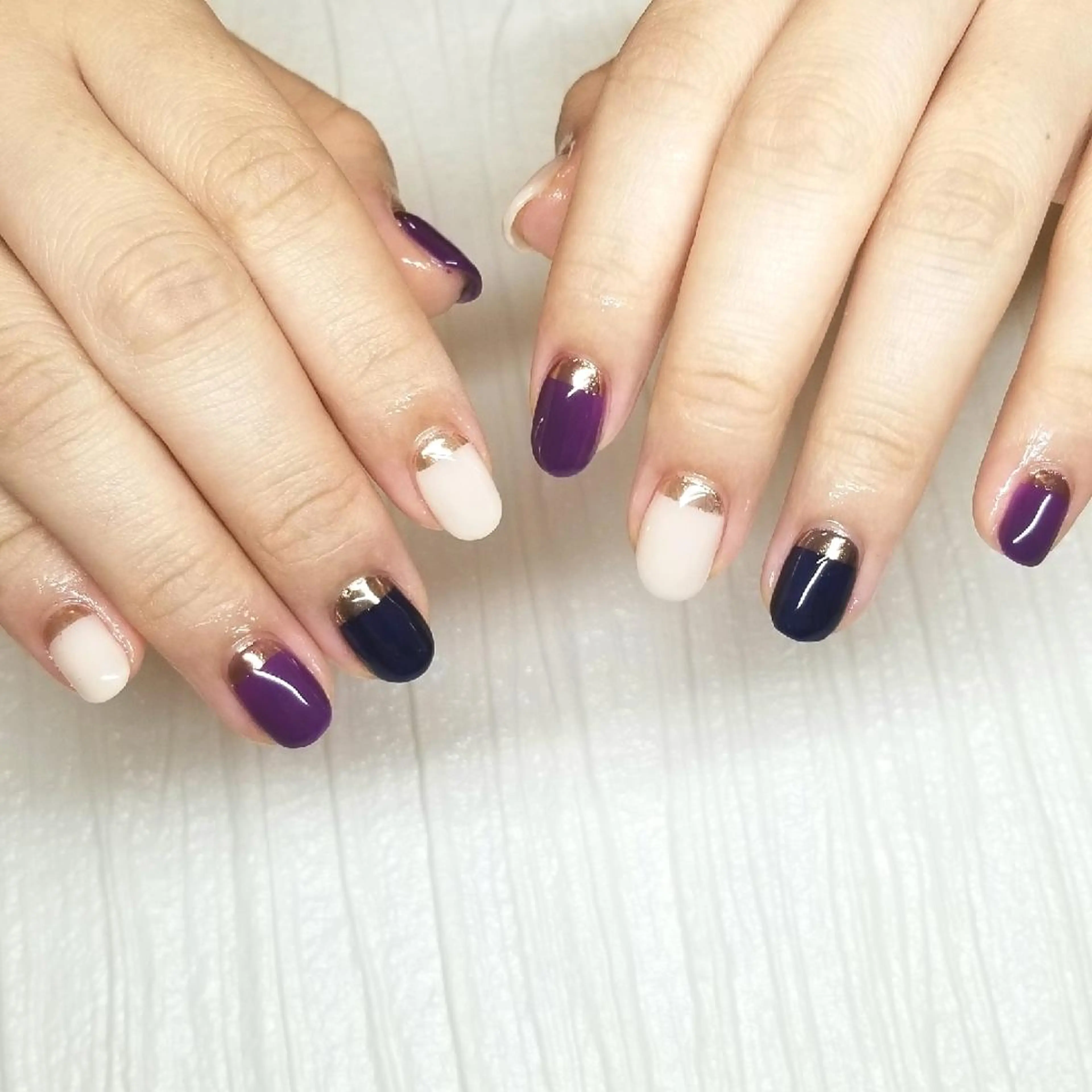 ネイル フレンチネイル ゴールド ミラーネイル ネイビー パープル ハンドネイル フットネイル trees_ nailのネイルデザイン