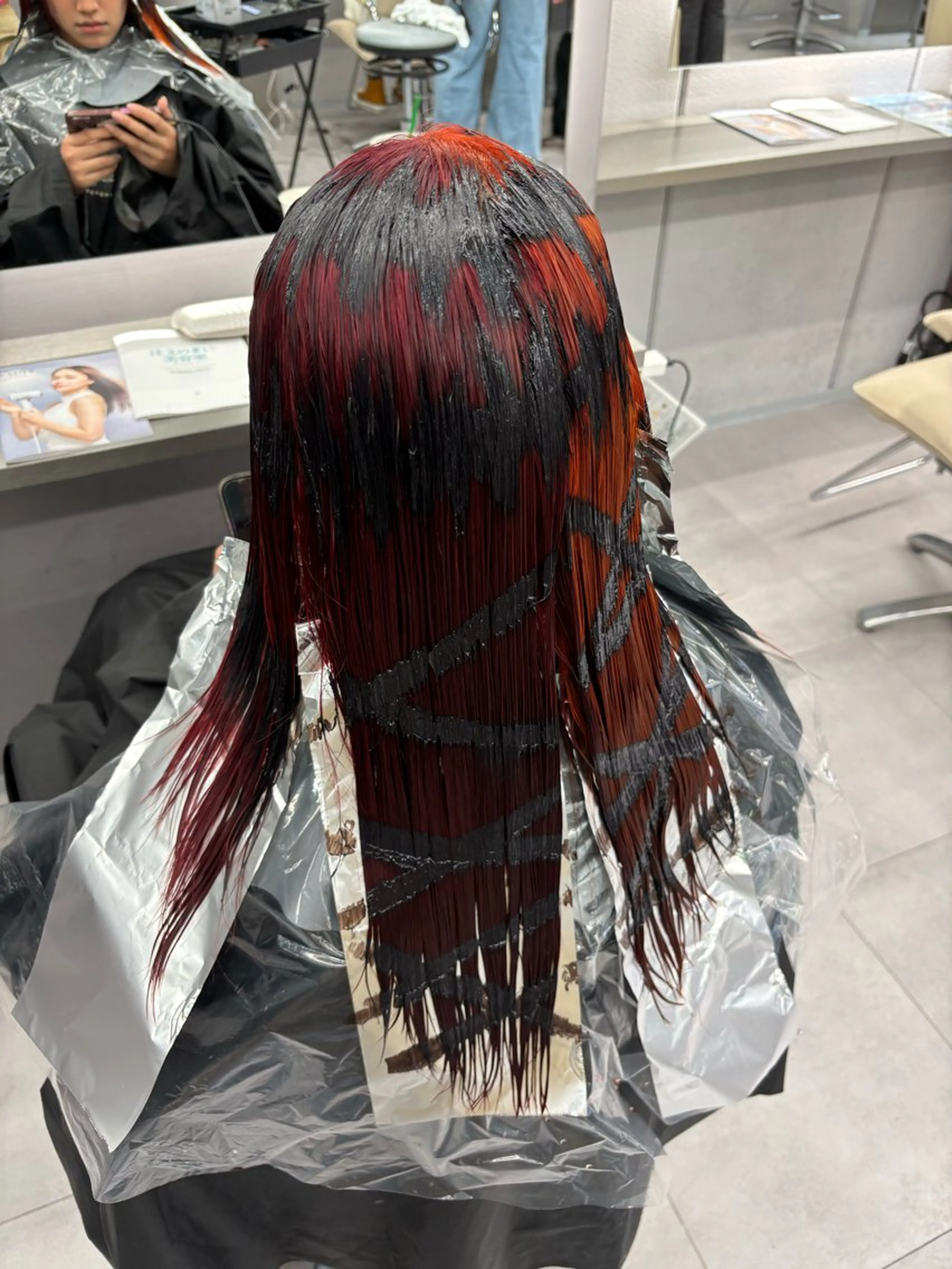 セミロング カラー デザインカラー ヘアカラー 名古屋／デザイン／ ブリーチ/松井亮磨のヘアスタイル