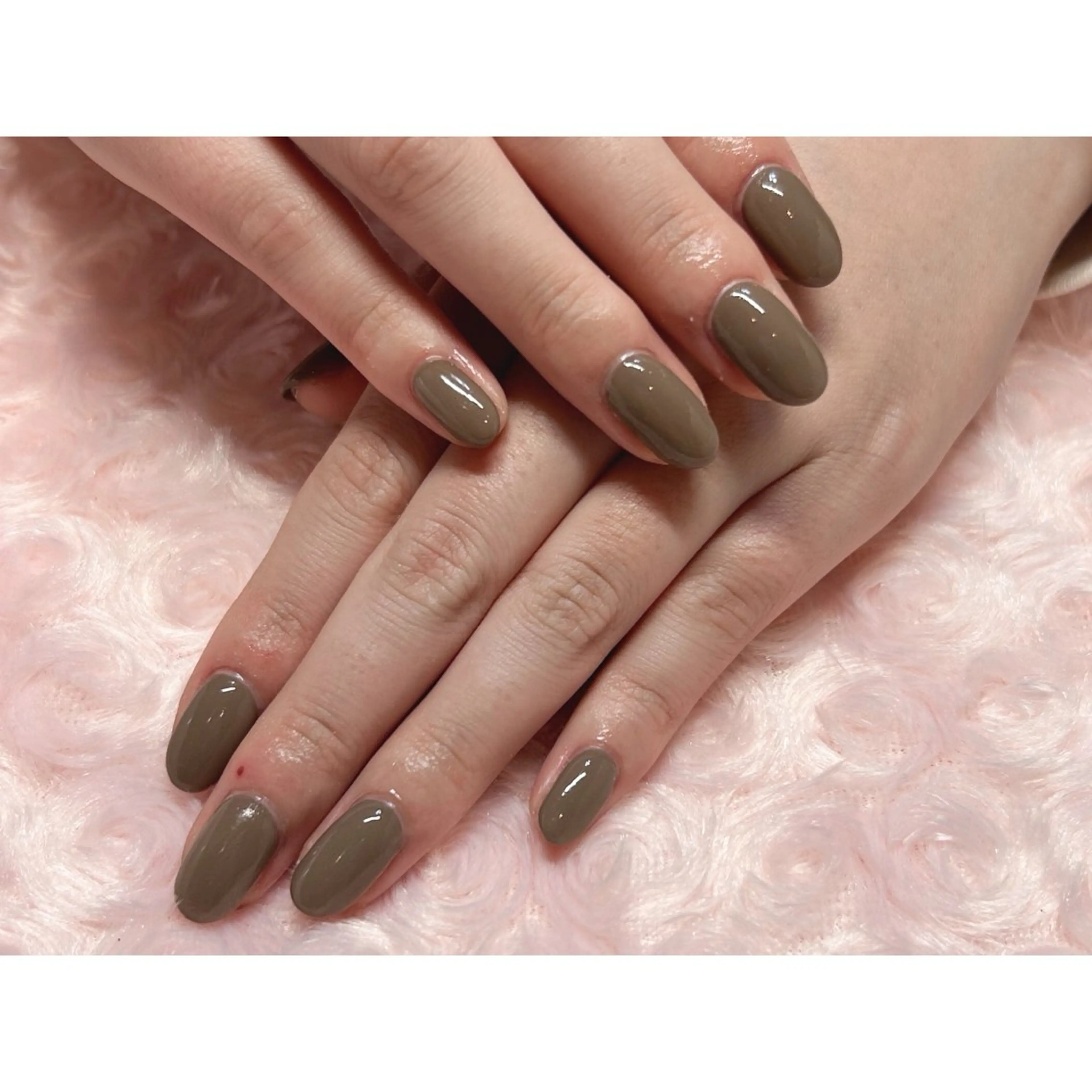 ネイル ハンドネイル 横浜駅東口 🐬🫧 ｵｰﾀのネイルデザイン