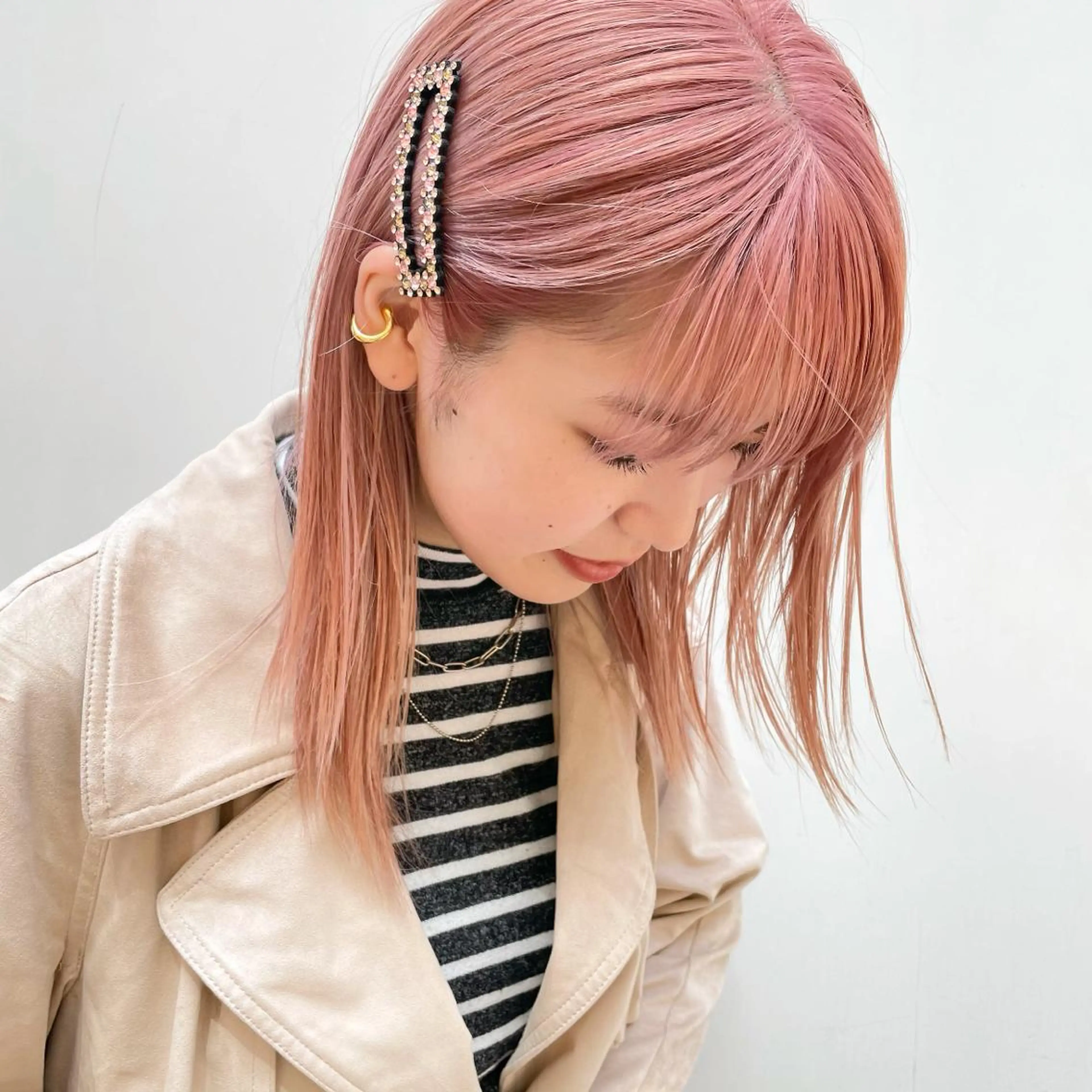 ロング カラー ヘアアレンジ ハイトーンカラー ピンクカラー 【柔らか透明感✨/ 似合せ前髪】大石葉月のヘアスタイル