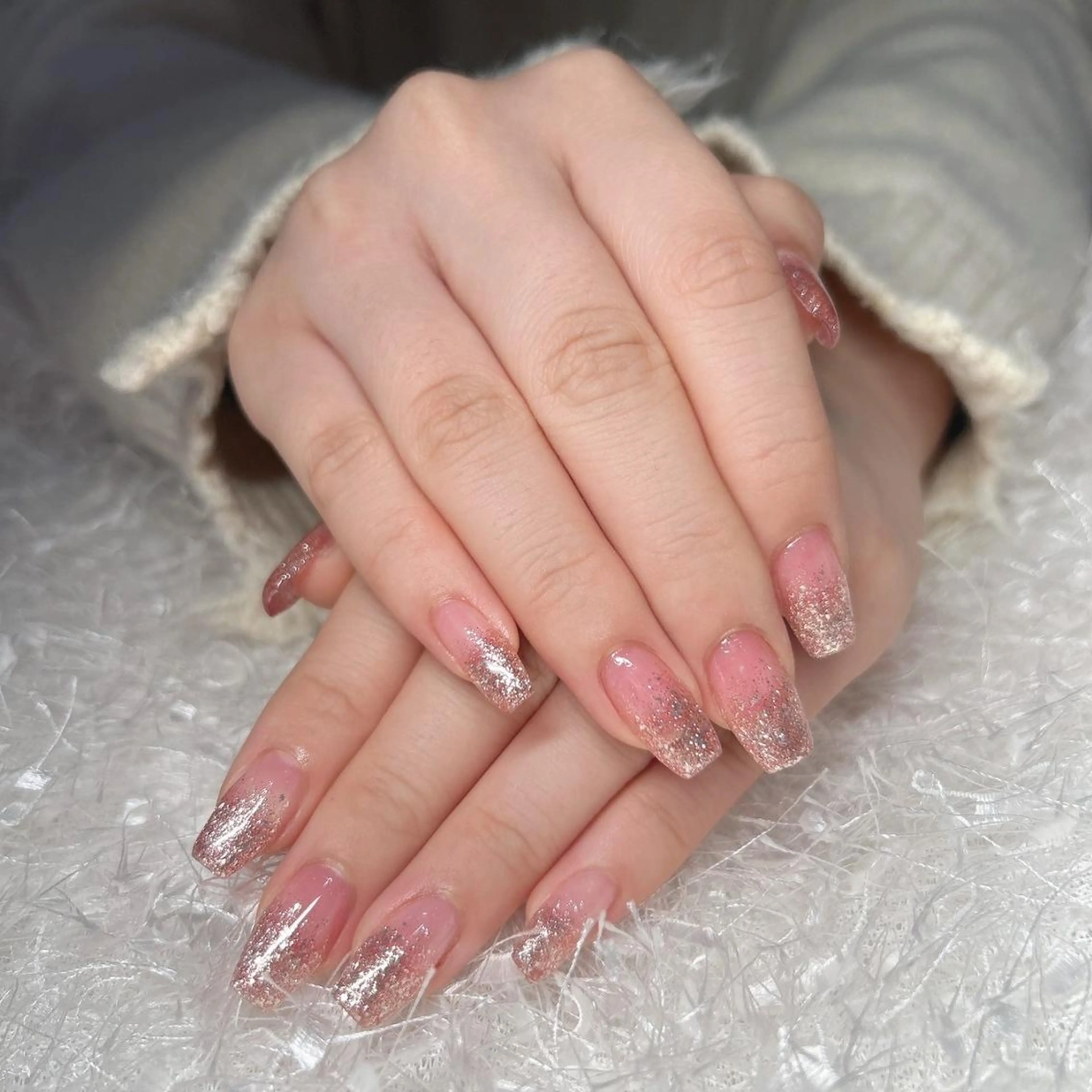 ネイル 長さ出し フレンチネイル ジェルネイル グラデーション 韓国ネイル ハンドネイル Nail&eye Belire 新宿のネイルデザイン