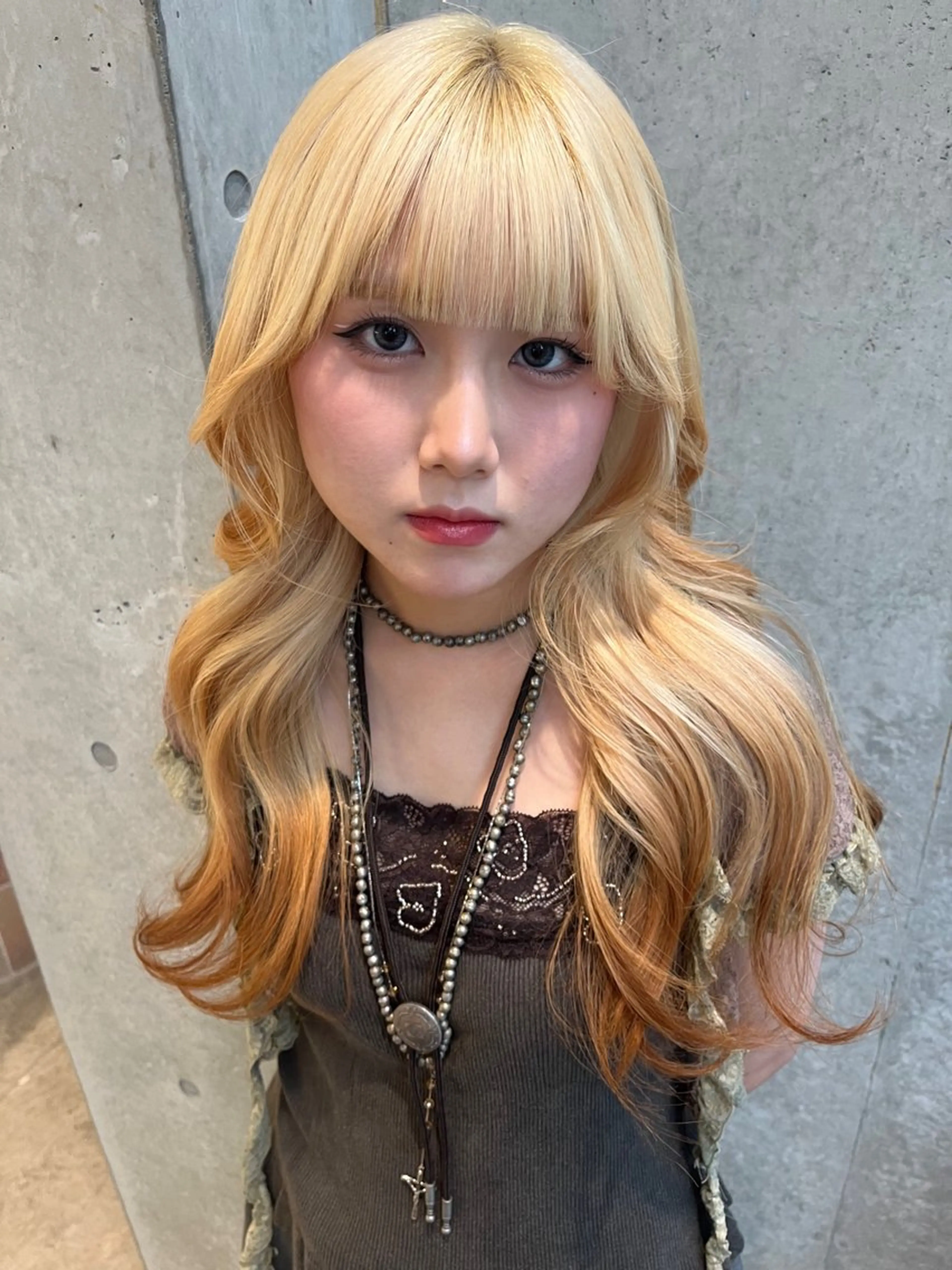 ロング カラー 抜きっぱなしブロンド ブラウンカラー ロング yuuna/ ハッシュカット🎀のヘアスタイル