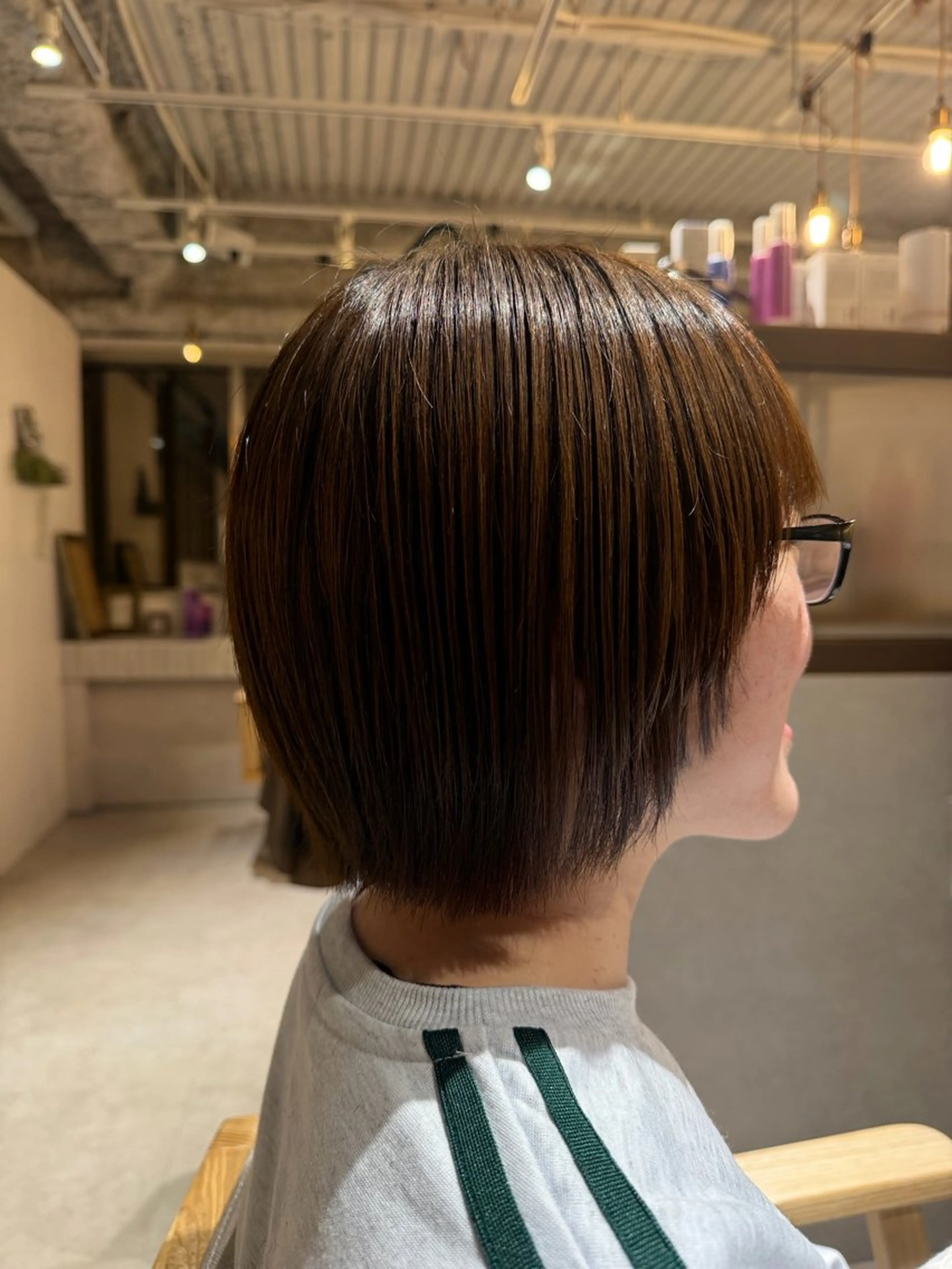 ショート 顔まわりレイヤー 顔周りカット レイヤーカット little lulu 梅田所属・Saya/ショート/ ボブ/大阪/梅田のヘアスタイル