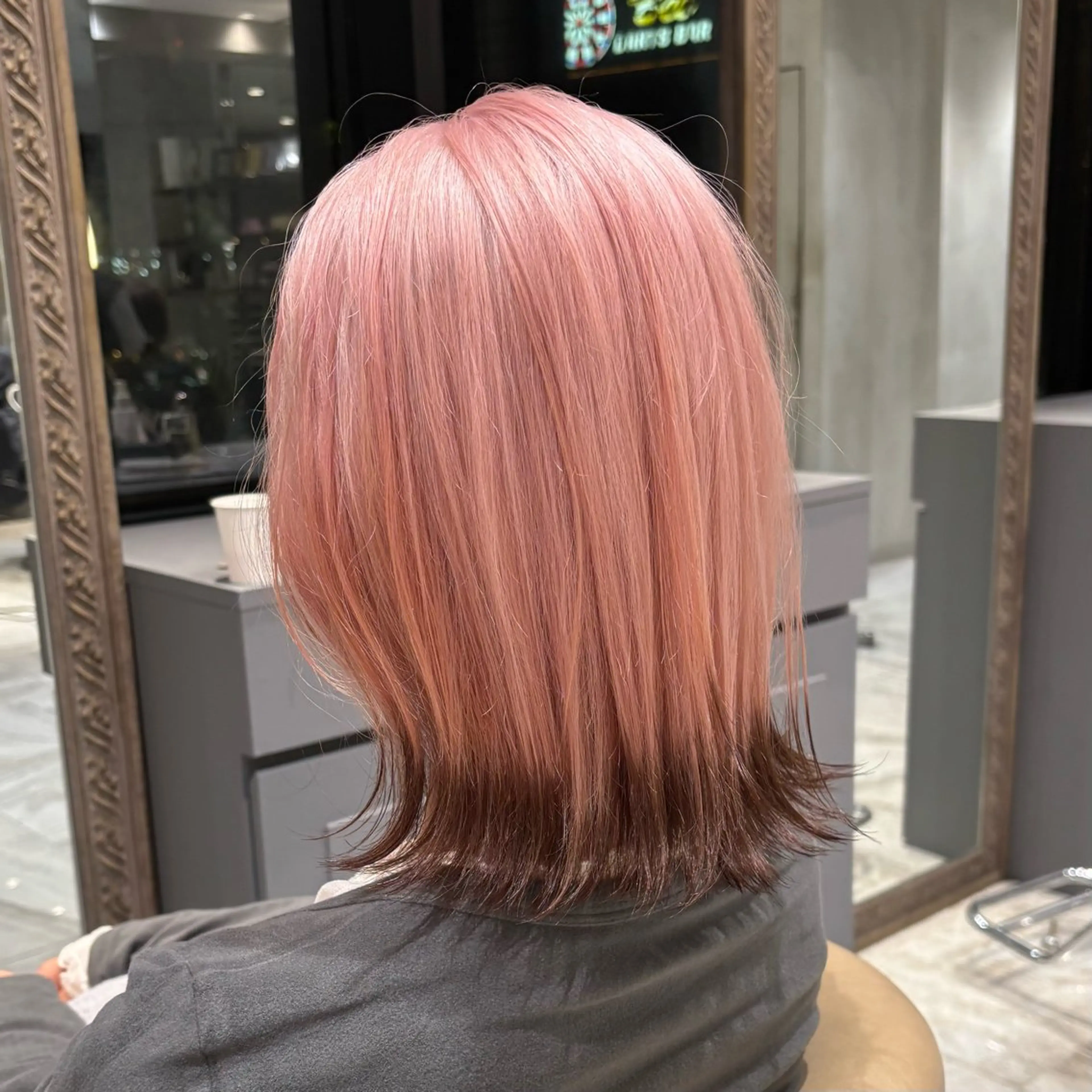 ミディアム カラー Ma cherie by Lond所属・ハイトーン/ ブリーチAikaのヘアスタイル