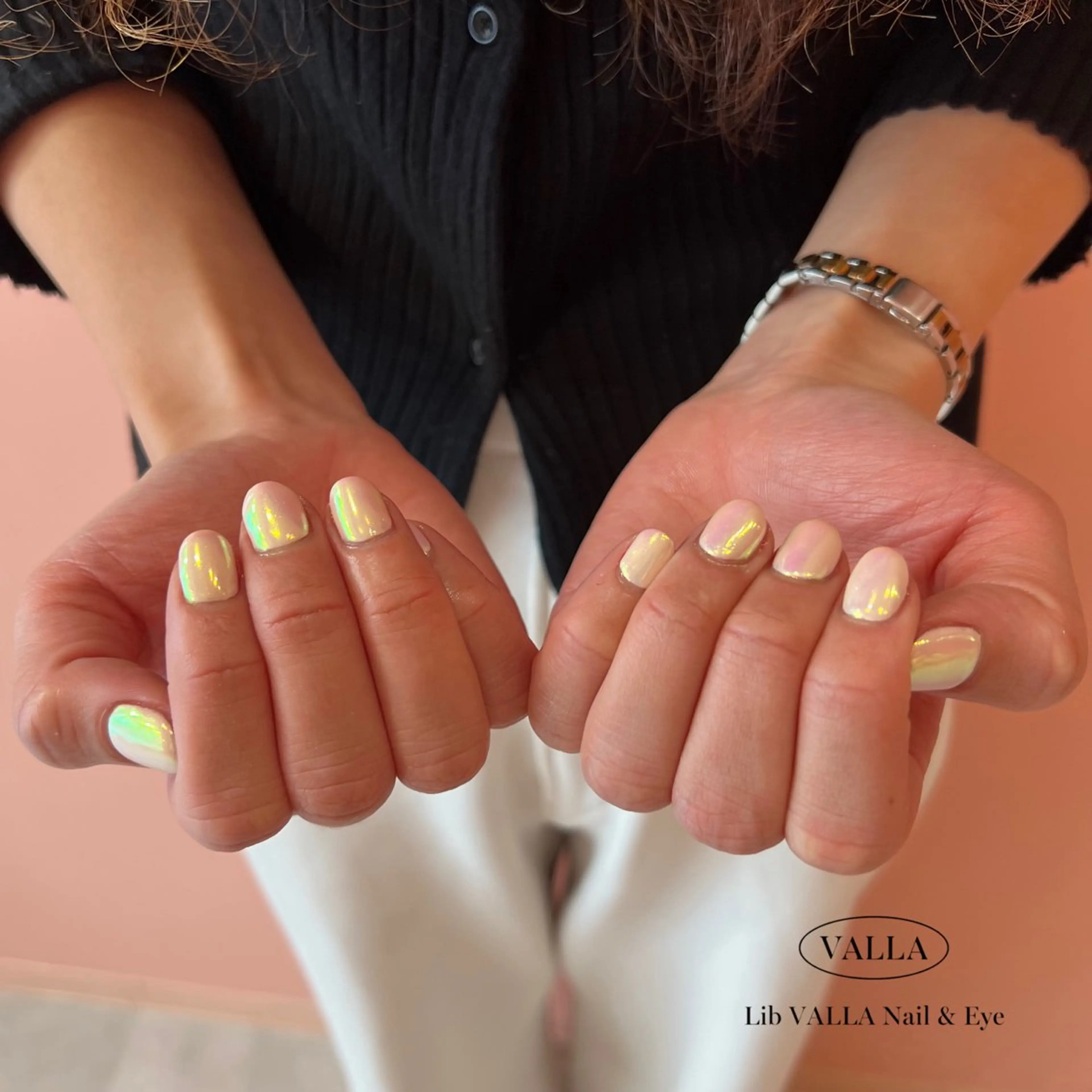 ネイル オーロラネイル LIB VALLA haruka🎀🫧のネイルデザイン