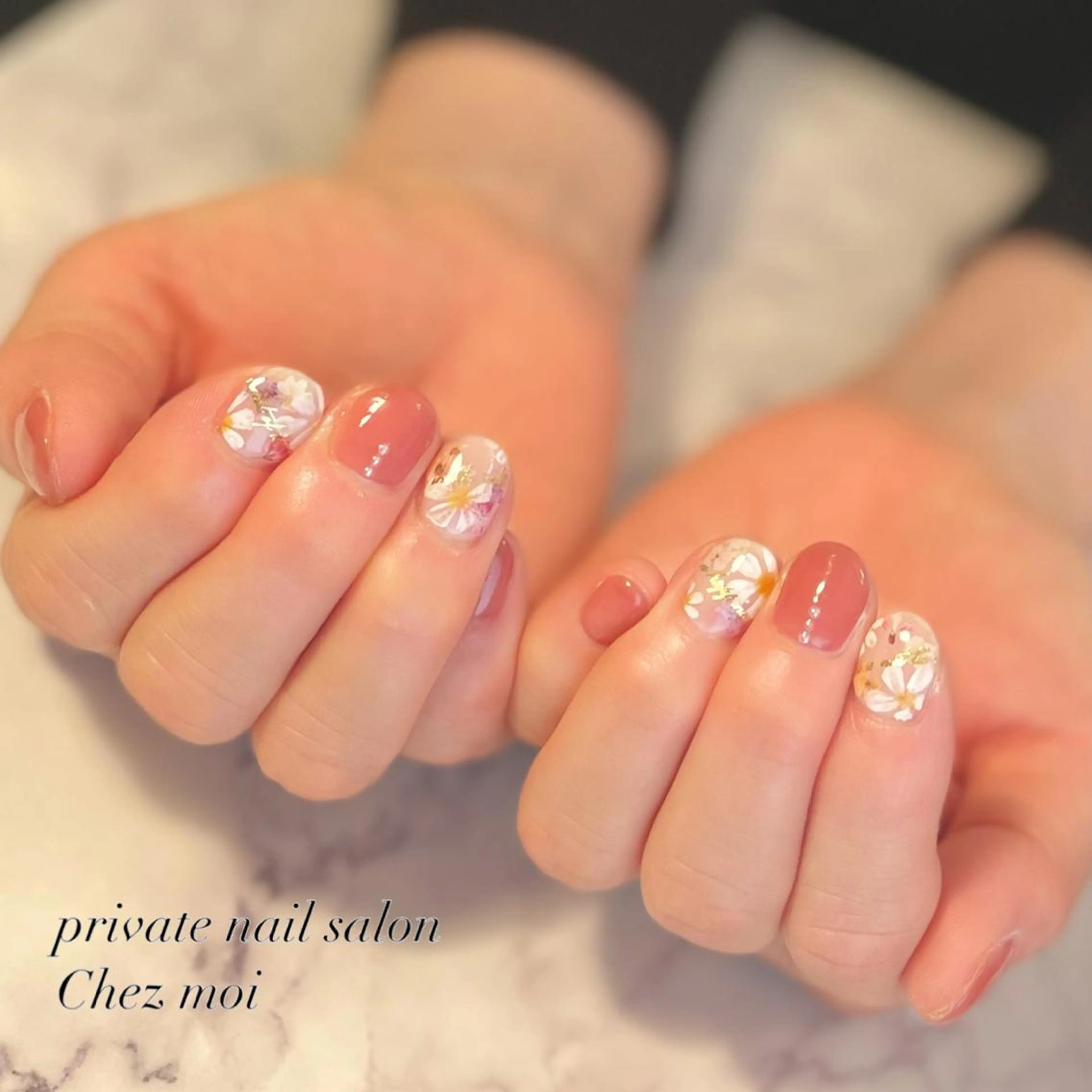 ネイル KOMINE TOMOKOのネイルデザイン