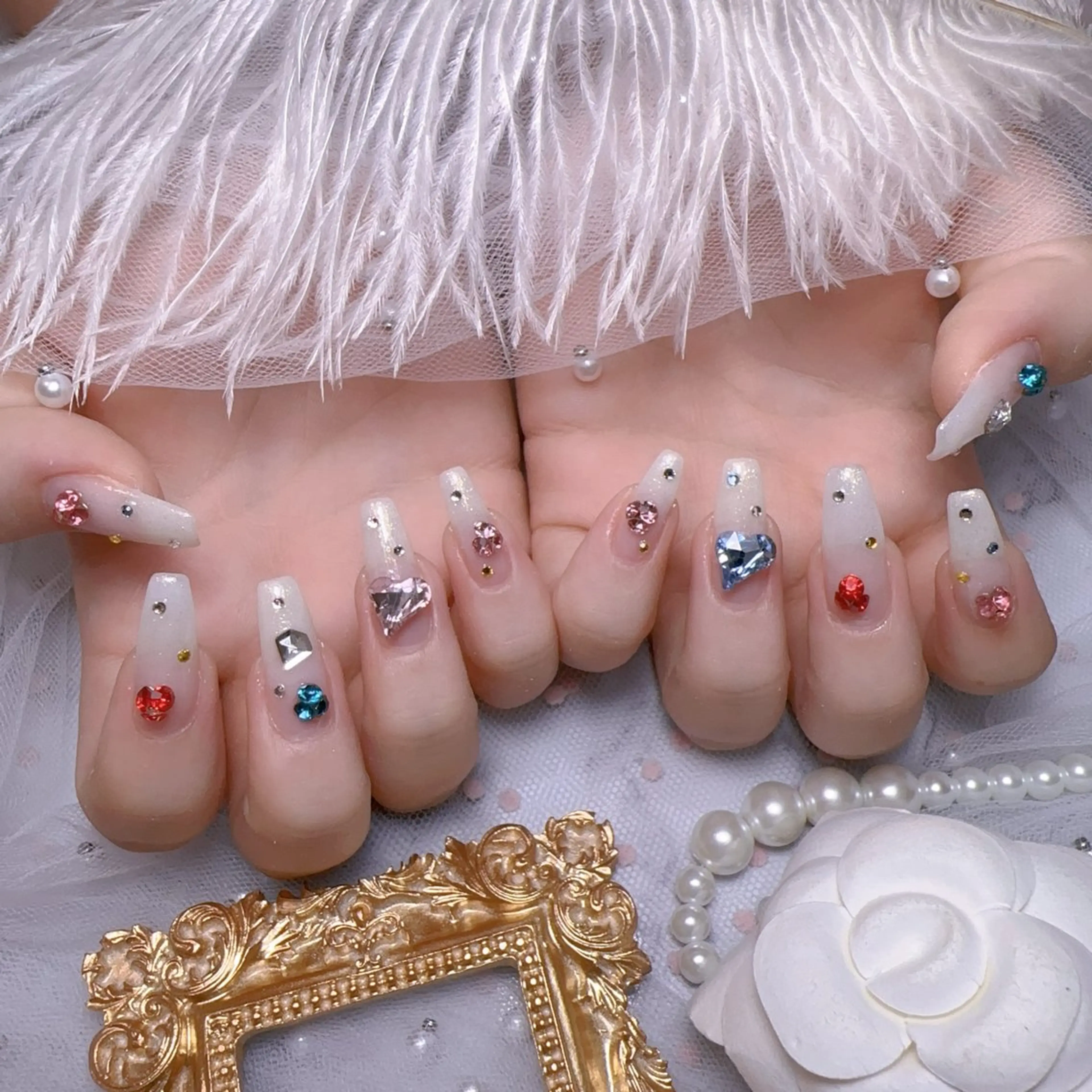 ネイル オーロラネイル フットネイル 韓国ネイル ラメ(グリッター) ラメグラデーション ハンドネイル Belle nail salon 新小岩のネイルデザイン