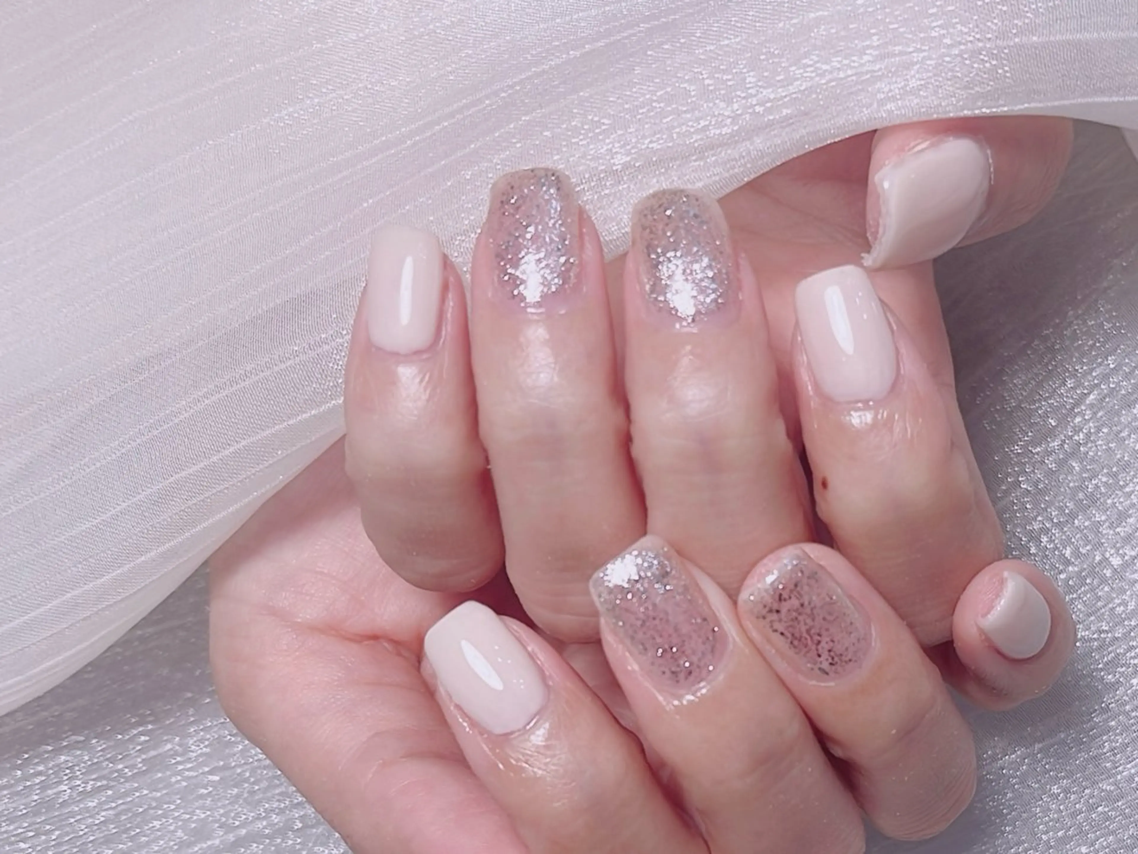 ネイル ハンドネイル KARI ネイルサロンのネイルデザイン