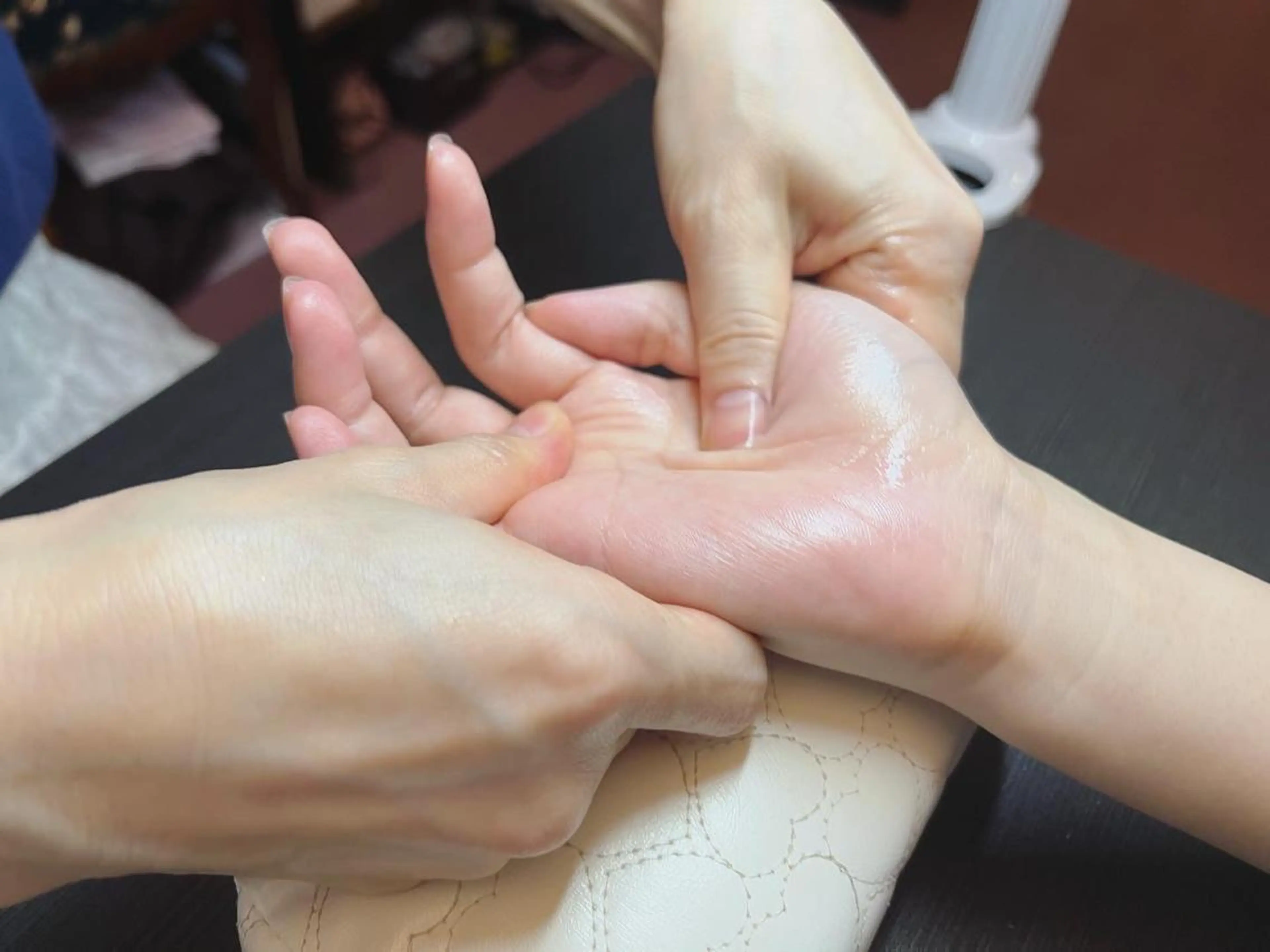 ネイル ブライダルネイル ハンドケア＆ネイルケア桃の木所属・ケアリスト🍀 マリユキのネイルデザイン