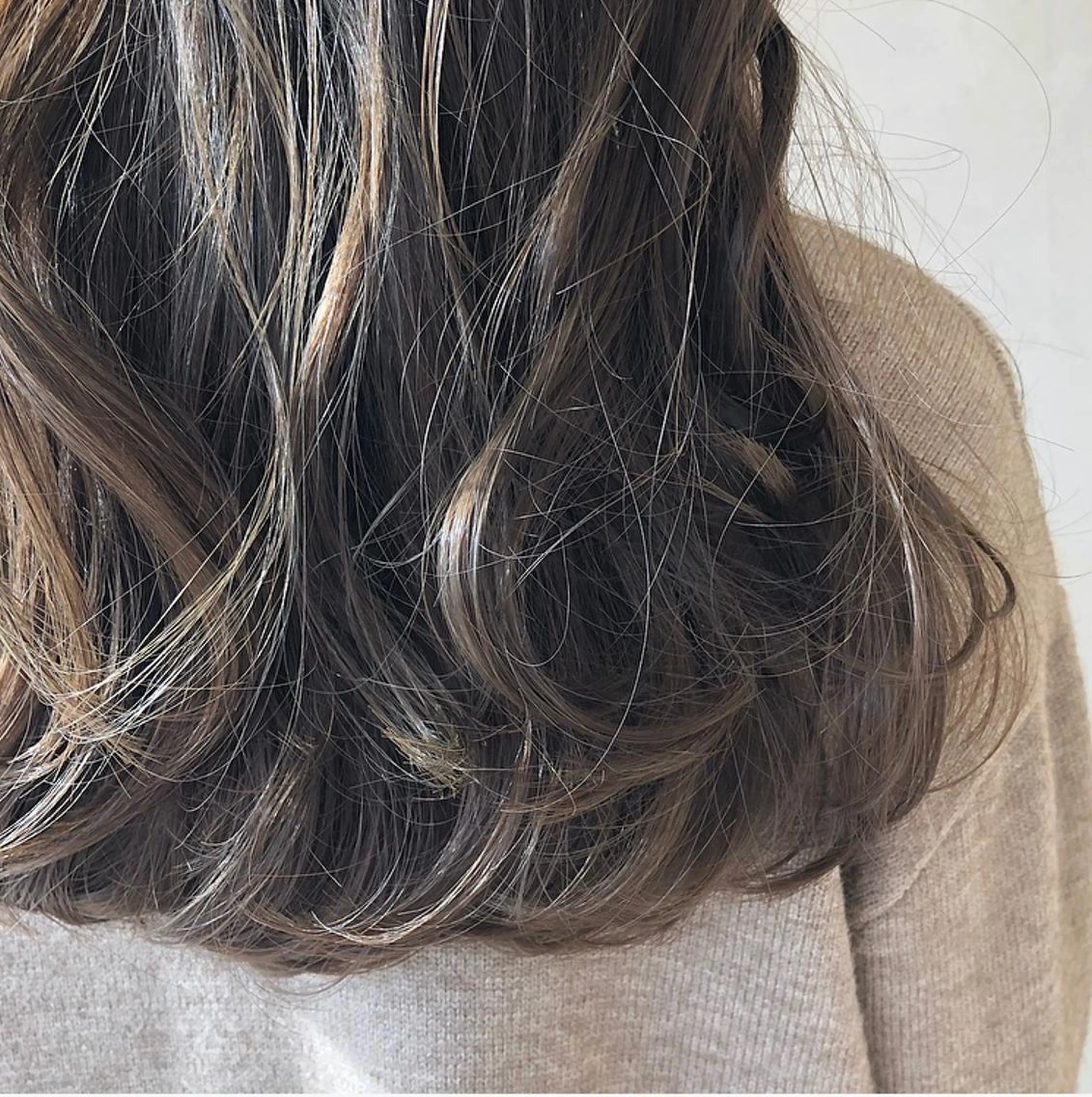 ロング カラー アッシュ アッシュブラウン ブラウンカラー 透明感カラー mono.所属・南茨/ヘッドスパ /カット/momoのヘアスタイル