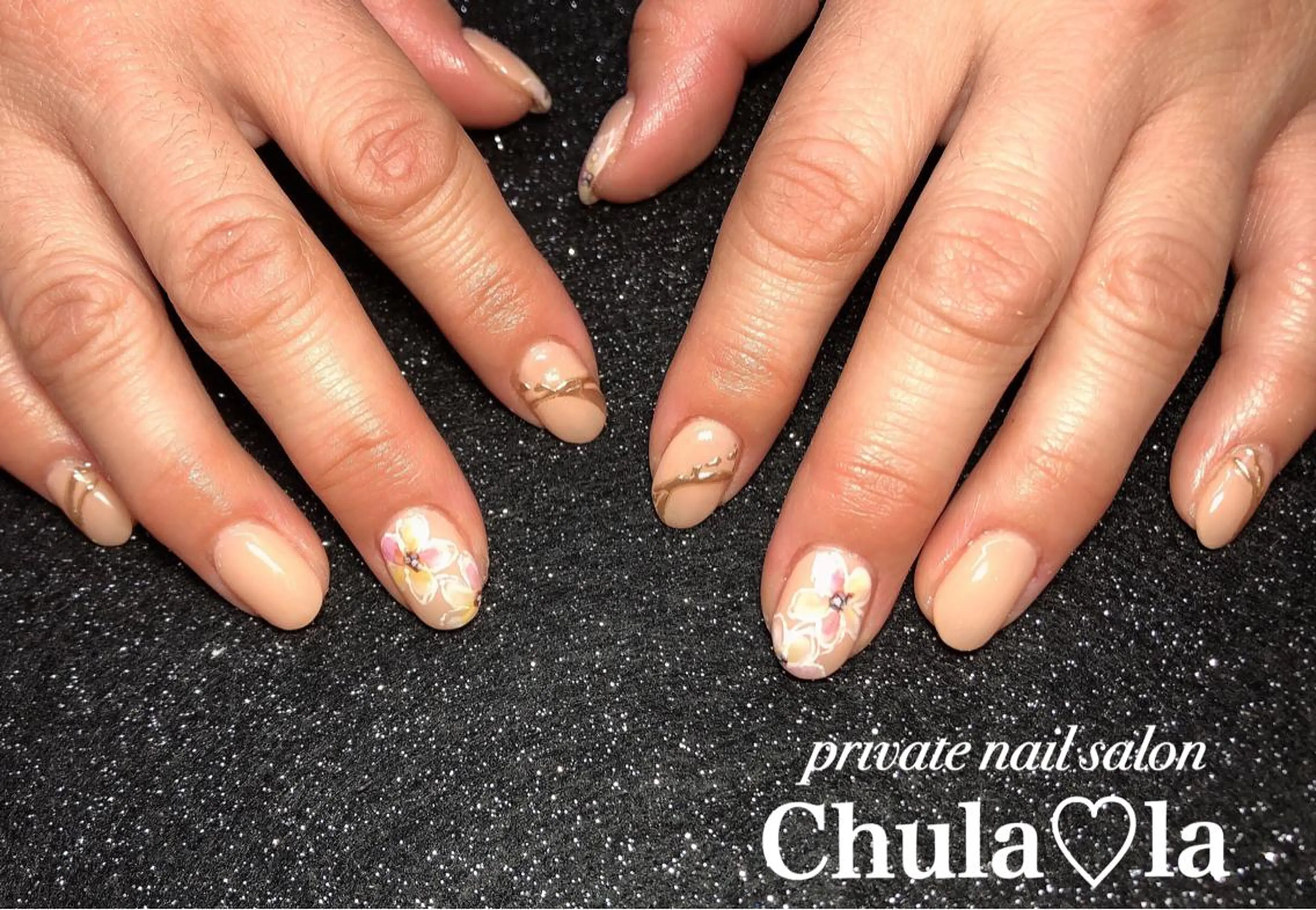 ネイル フラワーネイル 持ち込み ニュアンスネイル 春ネイル Chula♡la 豊見城市高安のネイルデザイン