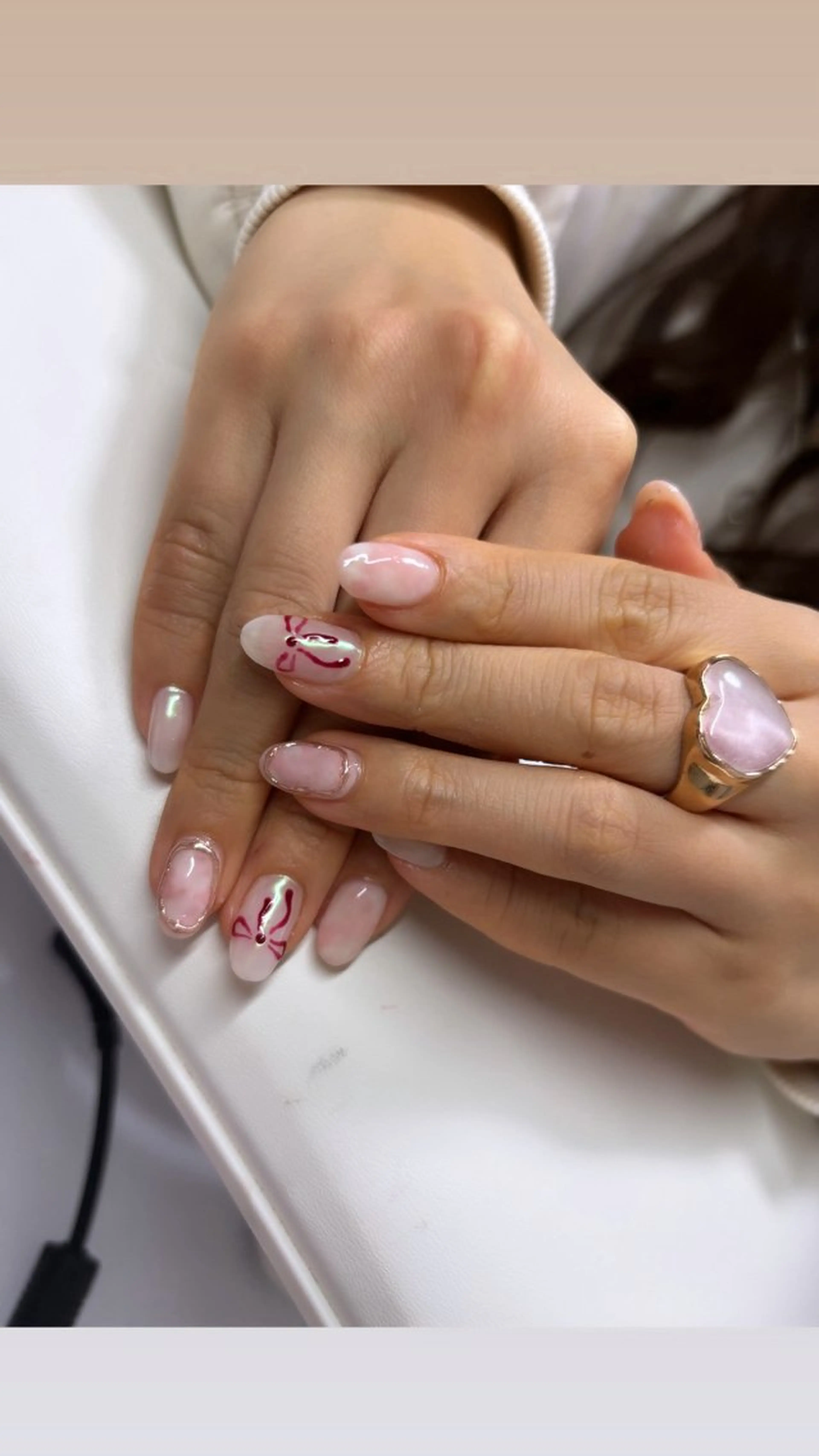 ネイル オーロラネイル ニュアンスネイル nonno. ayumiのネイルデザイン