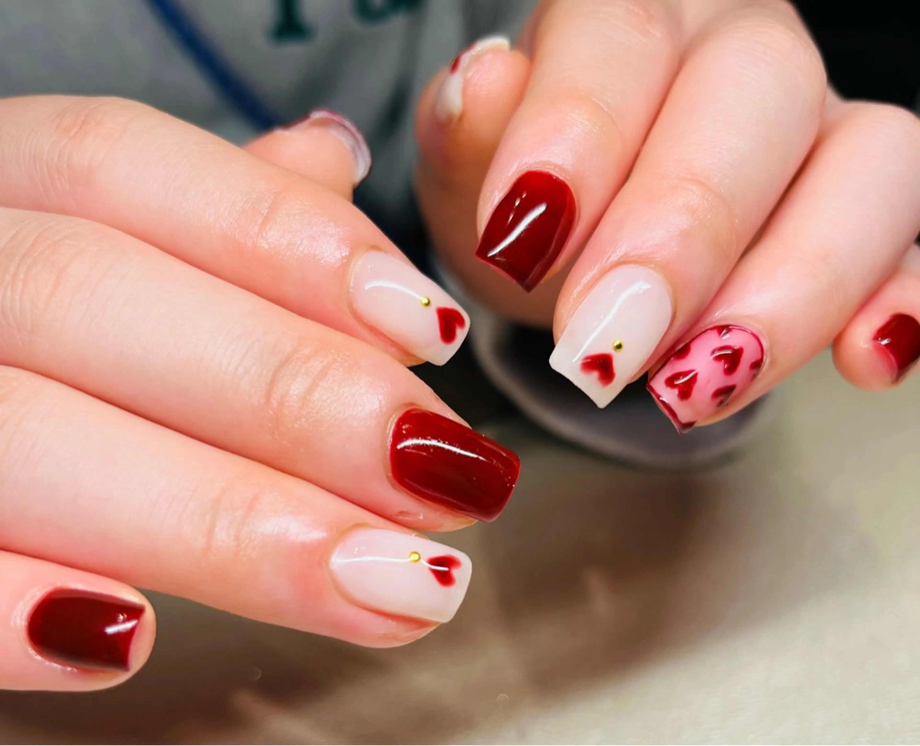 ネイル ハンドネイル 𝐴𝑁𝑈𝐸 トラブル爪育成専門のネイルデザイン