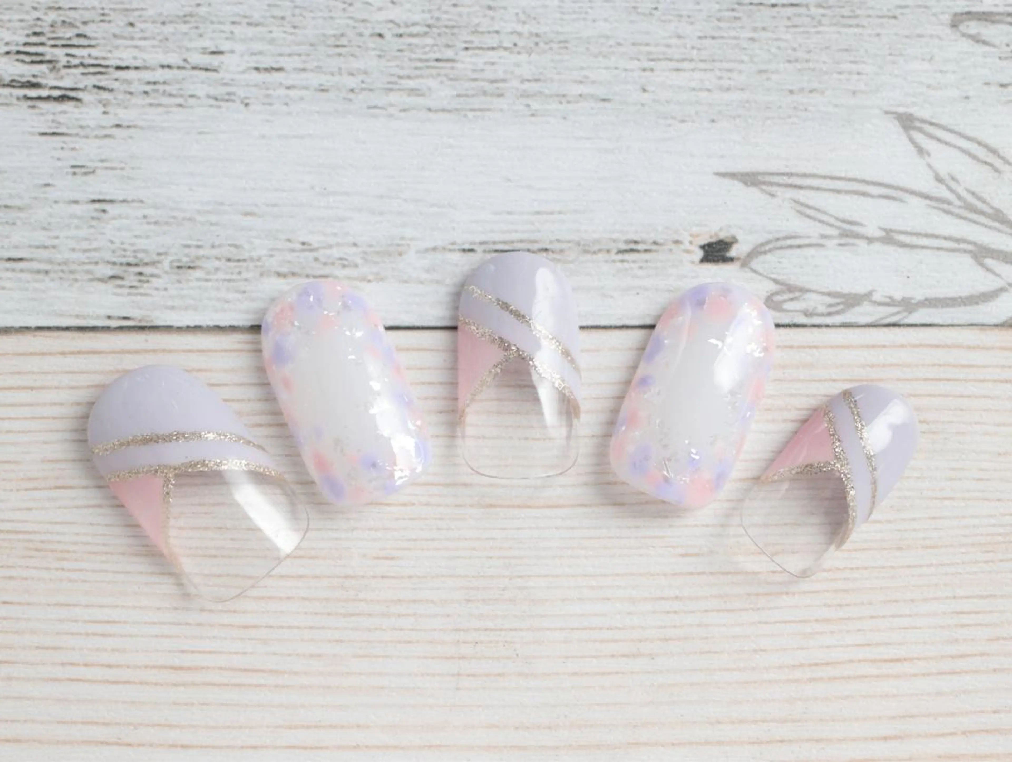 ネイル ku-to所属・林 志帆子【en2号店】のマツエク・マツパデザイン