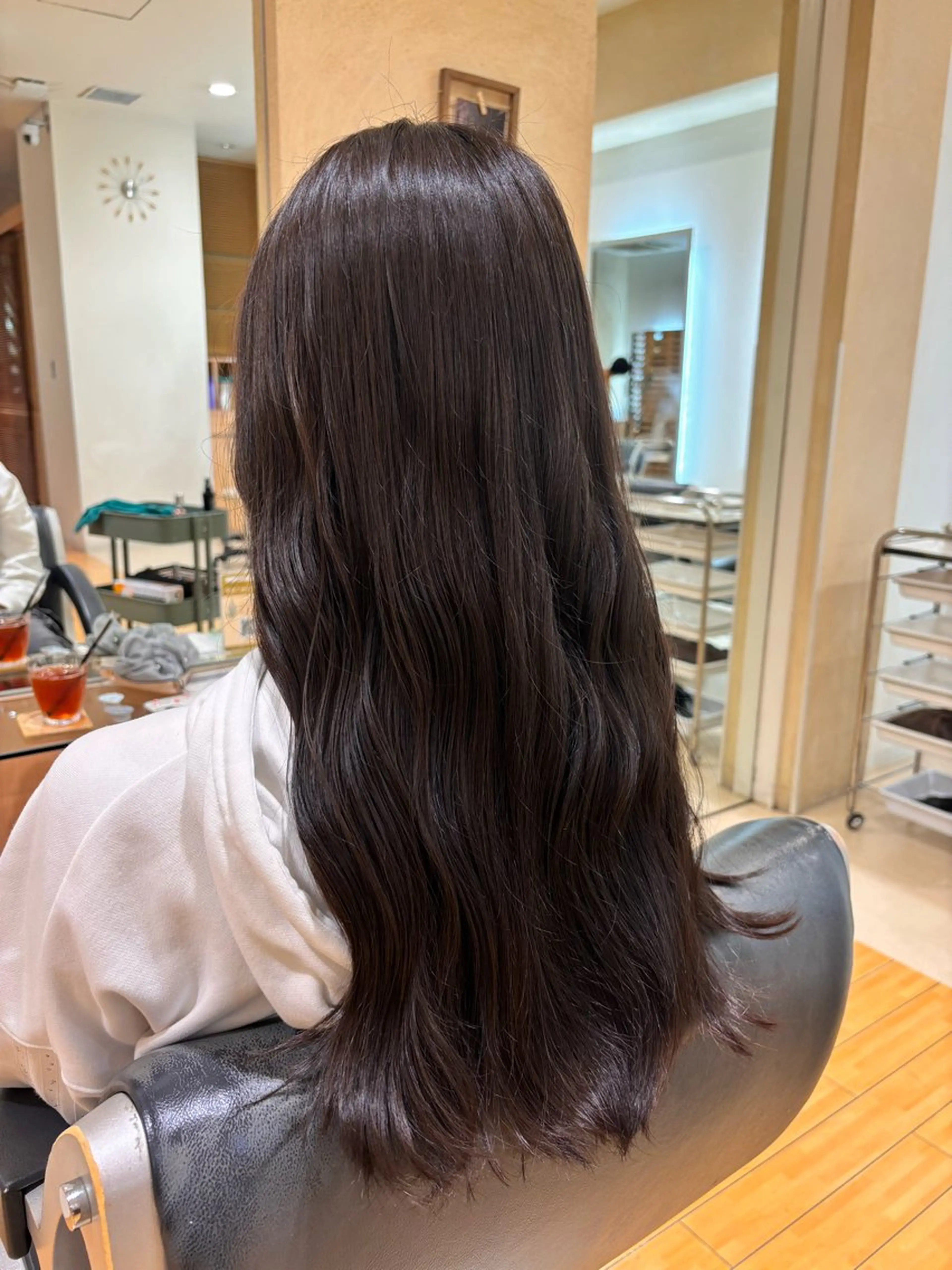 【質感ケア】透明感カラー×質感ケア(レギュラーコース)の写真