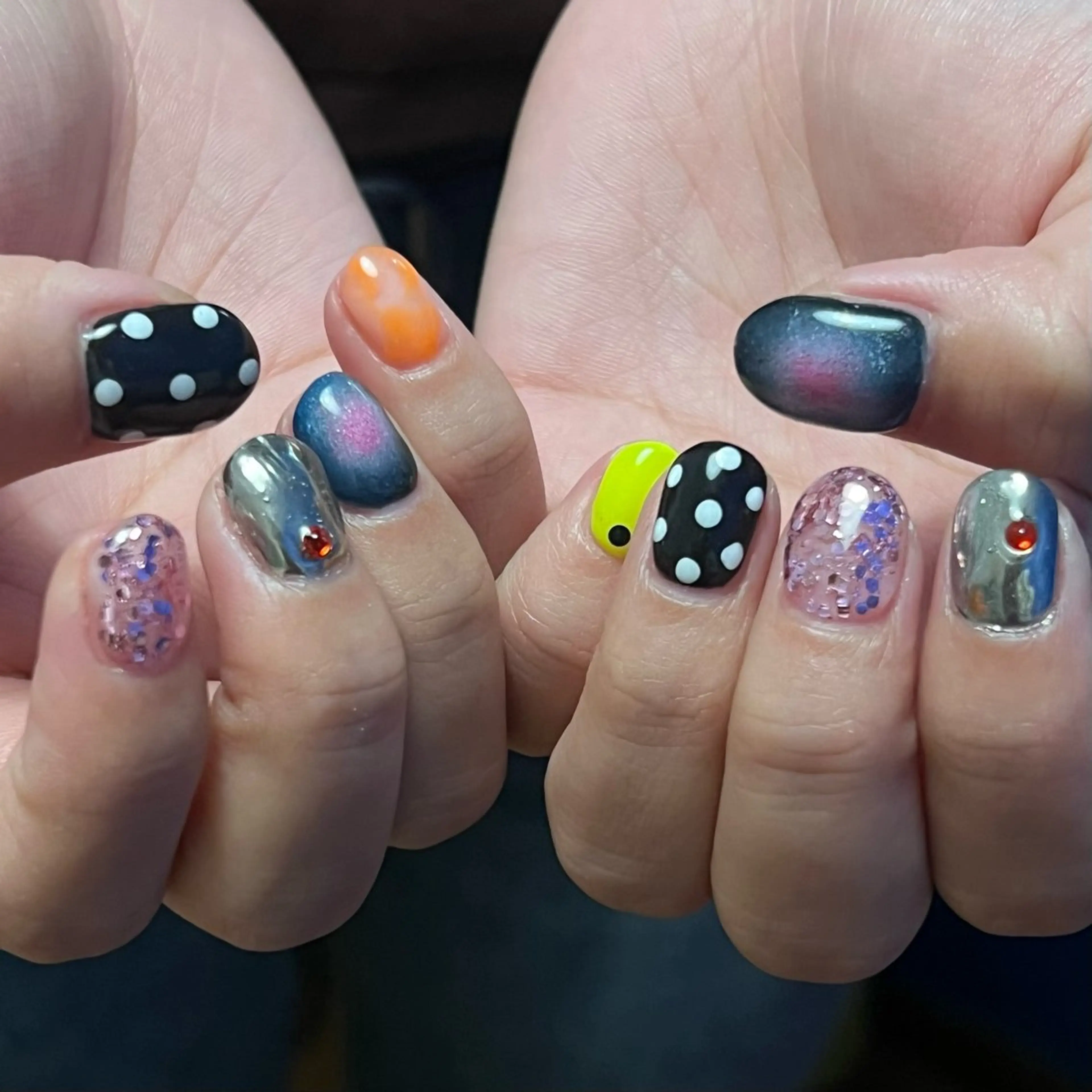 ネイル ハンドネイル Hata nail 🎀個性派ニュアンスのネイルデザイン