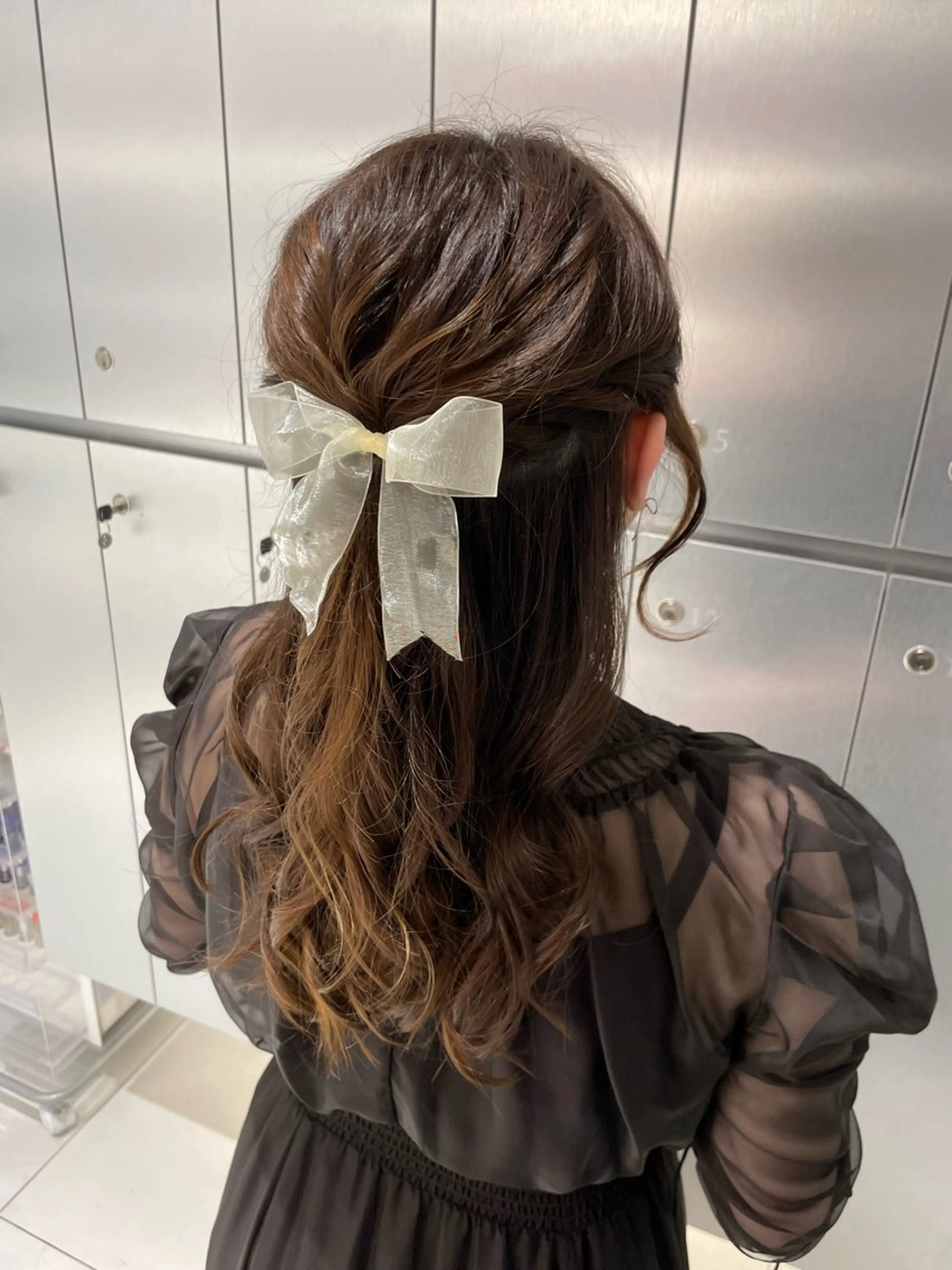 ヘアアレンジ ハーフアップ 結婚式・ブライダル ヘアセット ヘアセット🎀耳つぼ 👂💎MONAMIのヘアスタイル