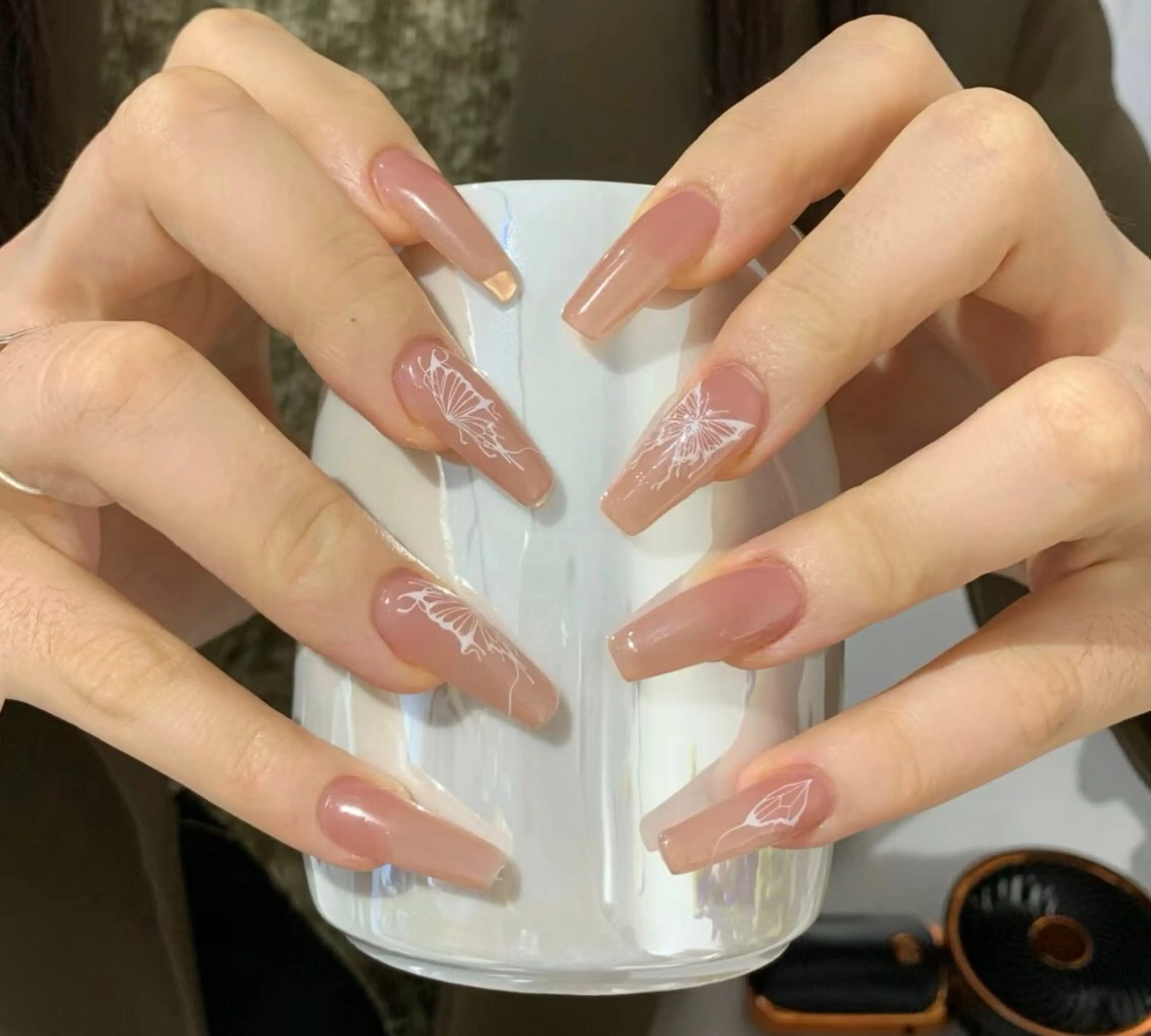 ネイル ハンドネイル エ リのネイルデザイン