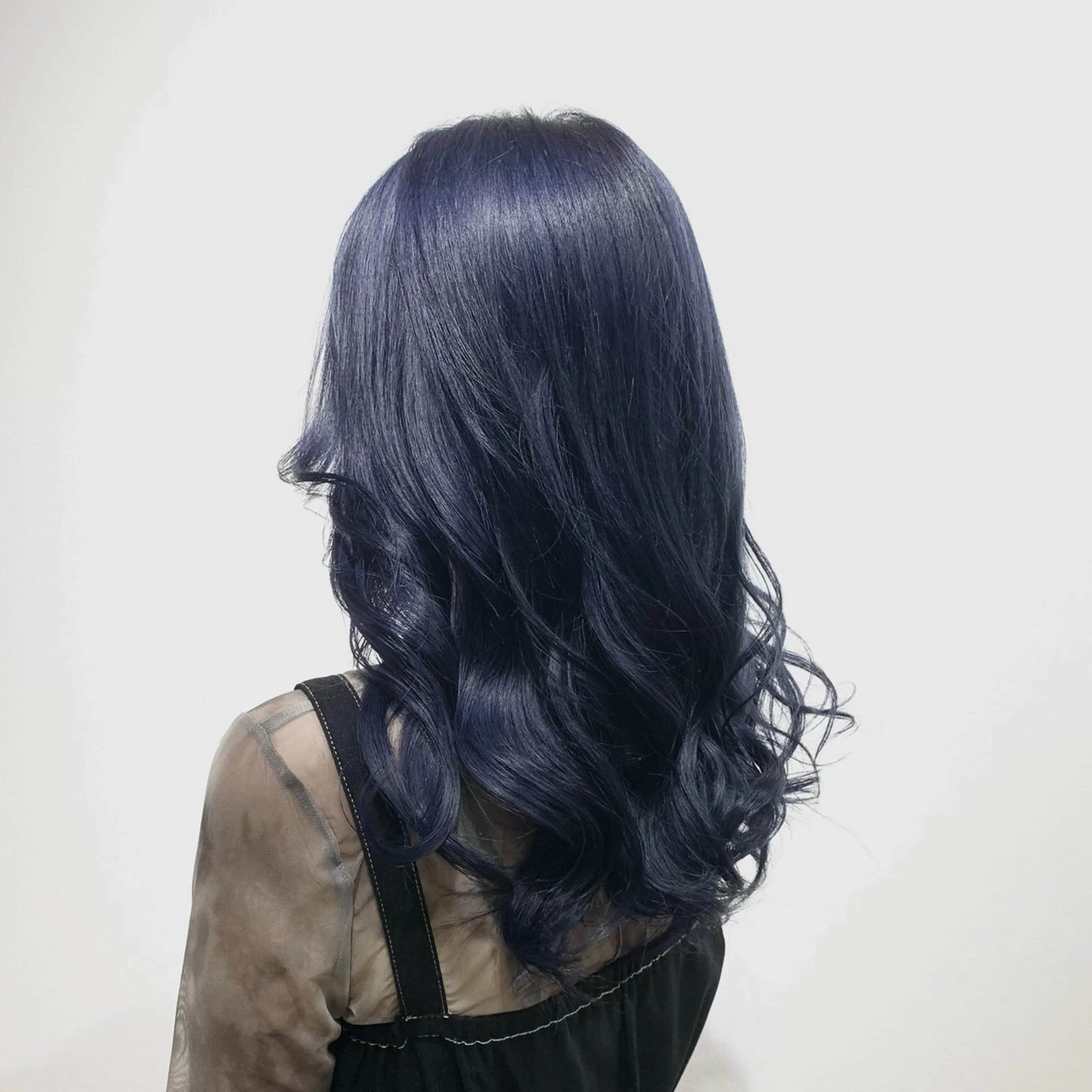 セミロング カラー ヘアアレンジ キヨミ 韓国レイヤーカットのヘアスタイル