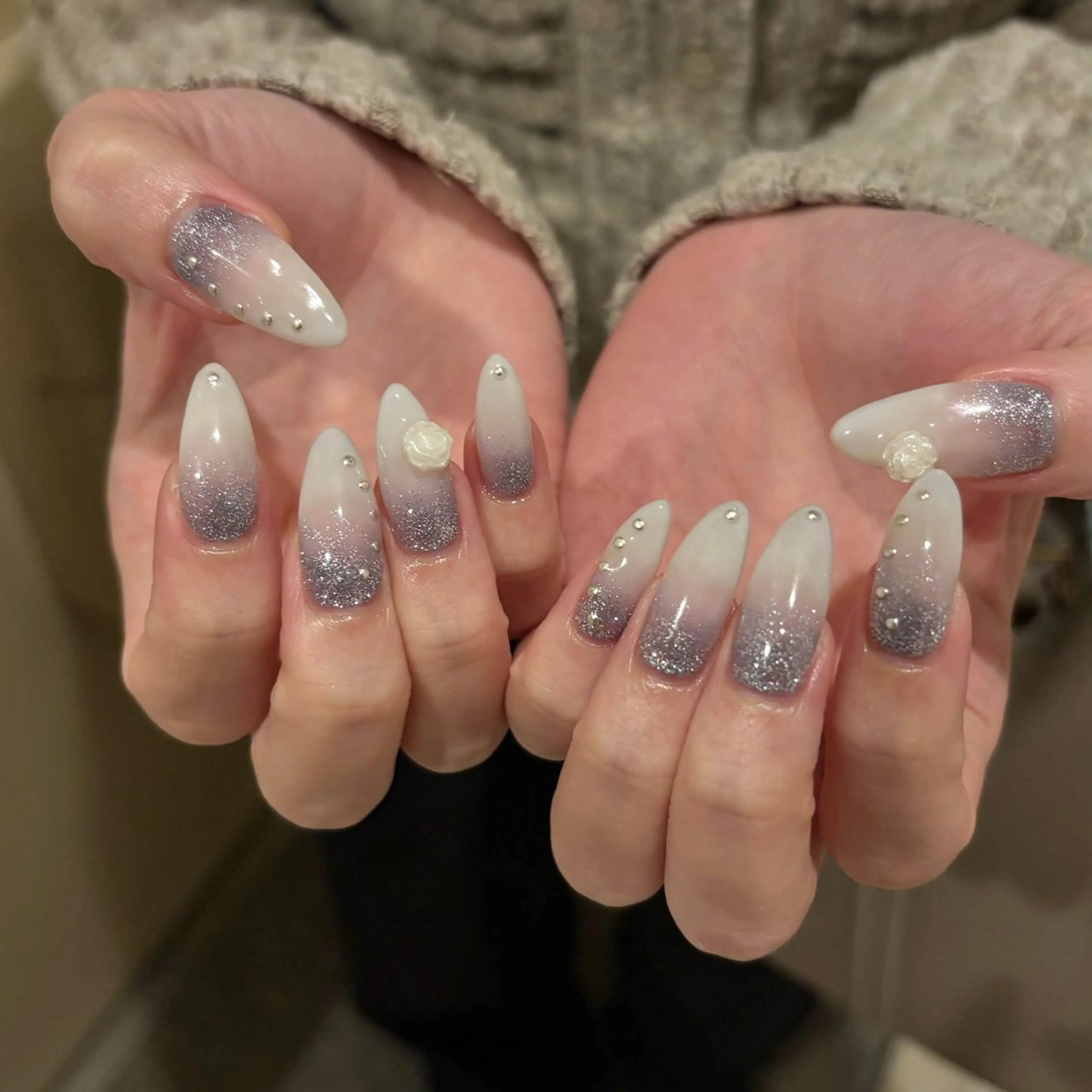 ネイル ハンドネイル ⠀ loggy.のネイルデザイン