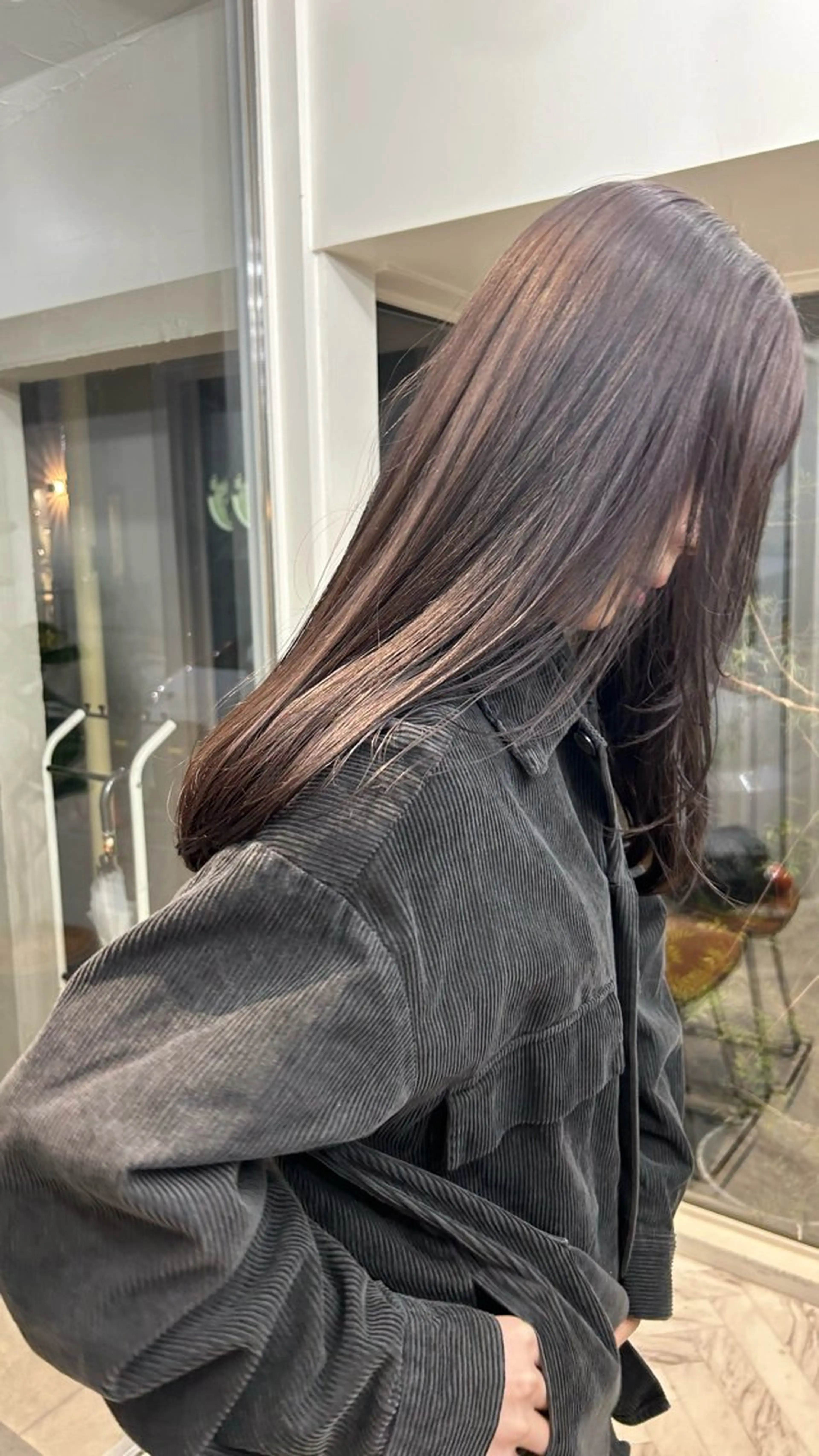 セミロング カラー ヘアカラー じゅわっと暖色カラー 🍊Moemiのヘアスタイル