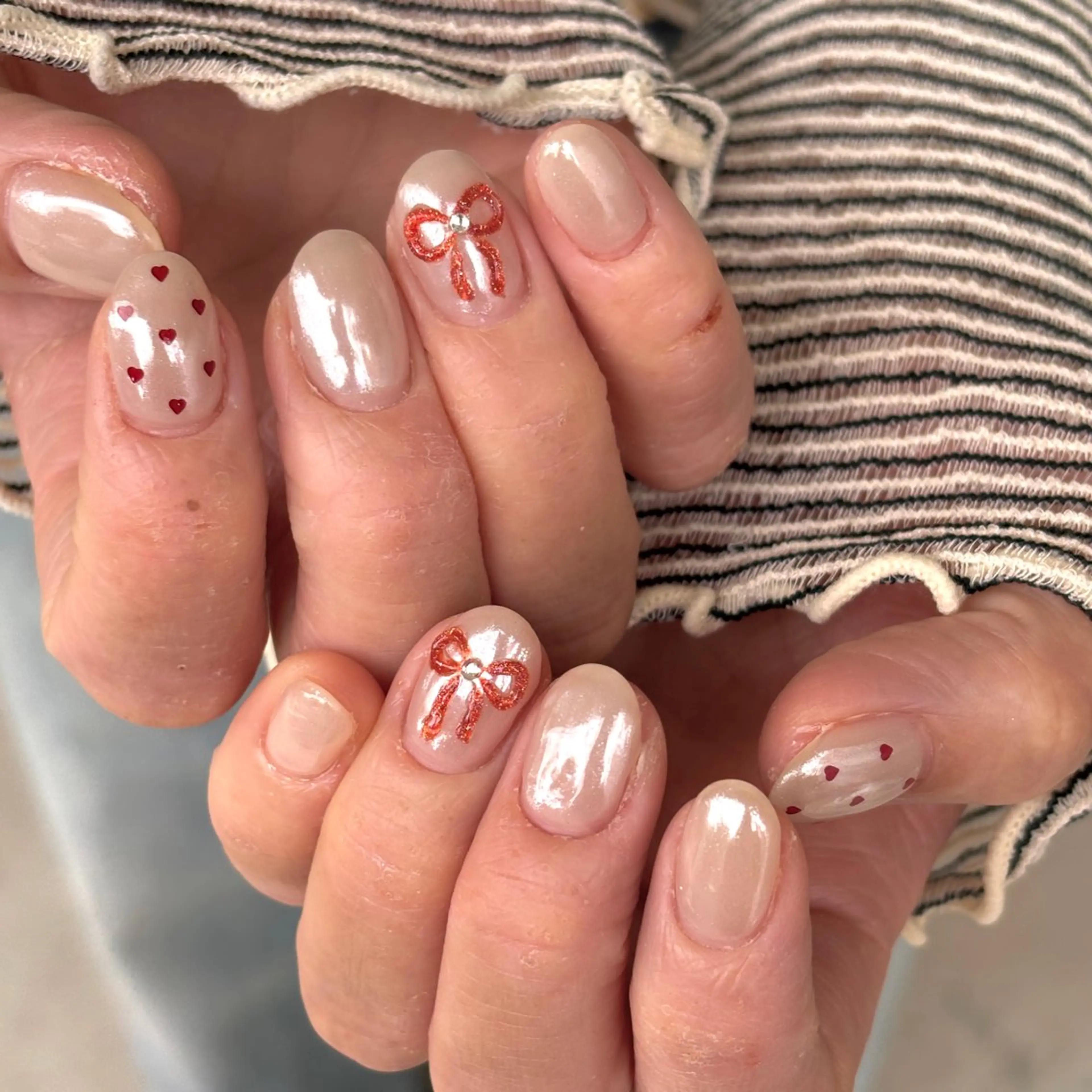 ネイル リボン 中川 ほののネイルデザイン