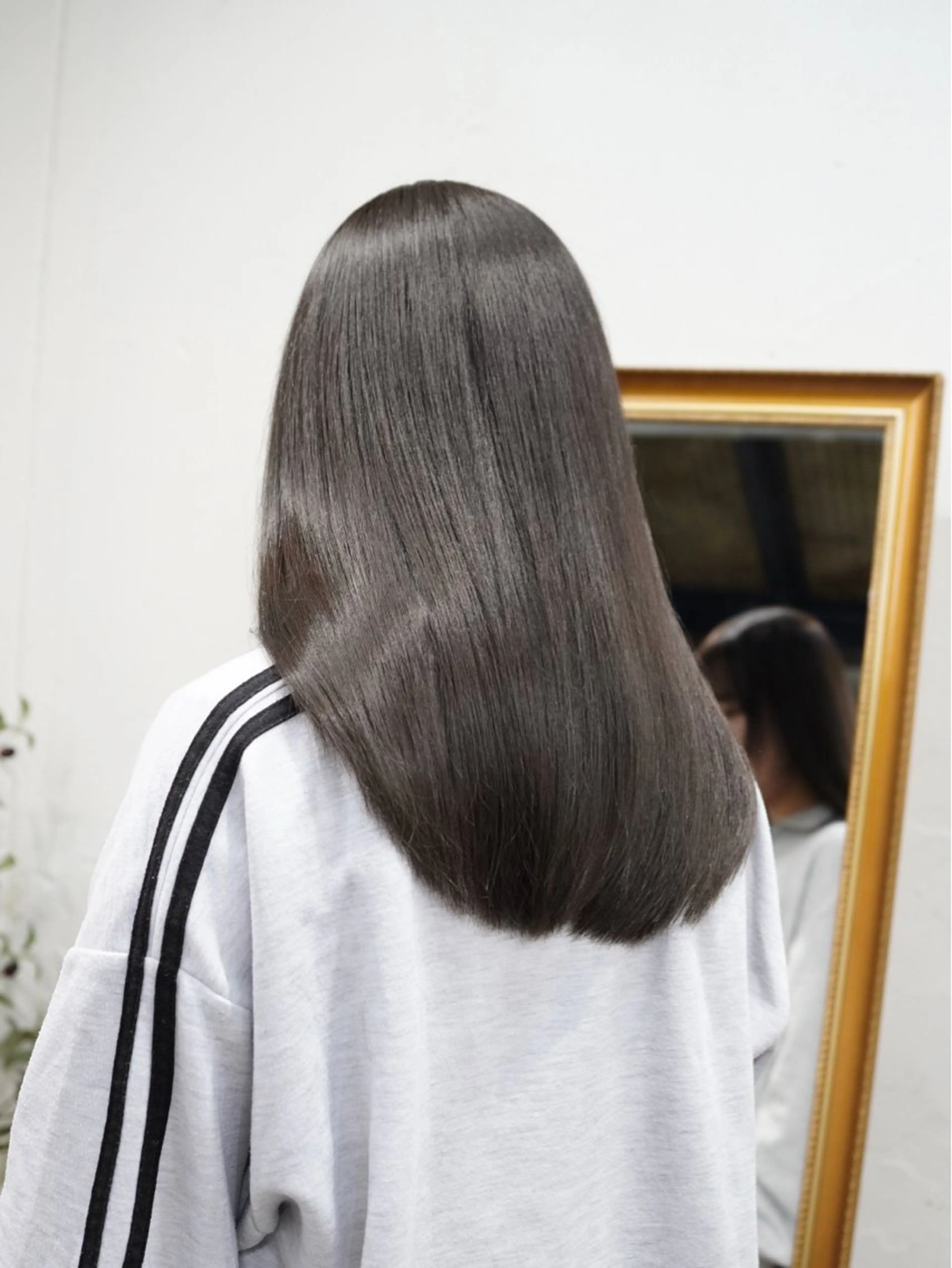 セミロング カラー 髪質改善 トリートメント ヘアカラー トリートメント 🌀似合わせボブ🌀 /みらいのヘアスタイル